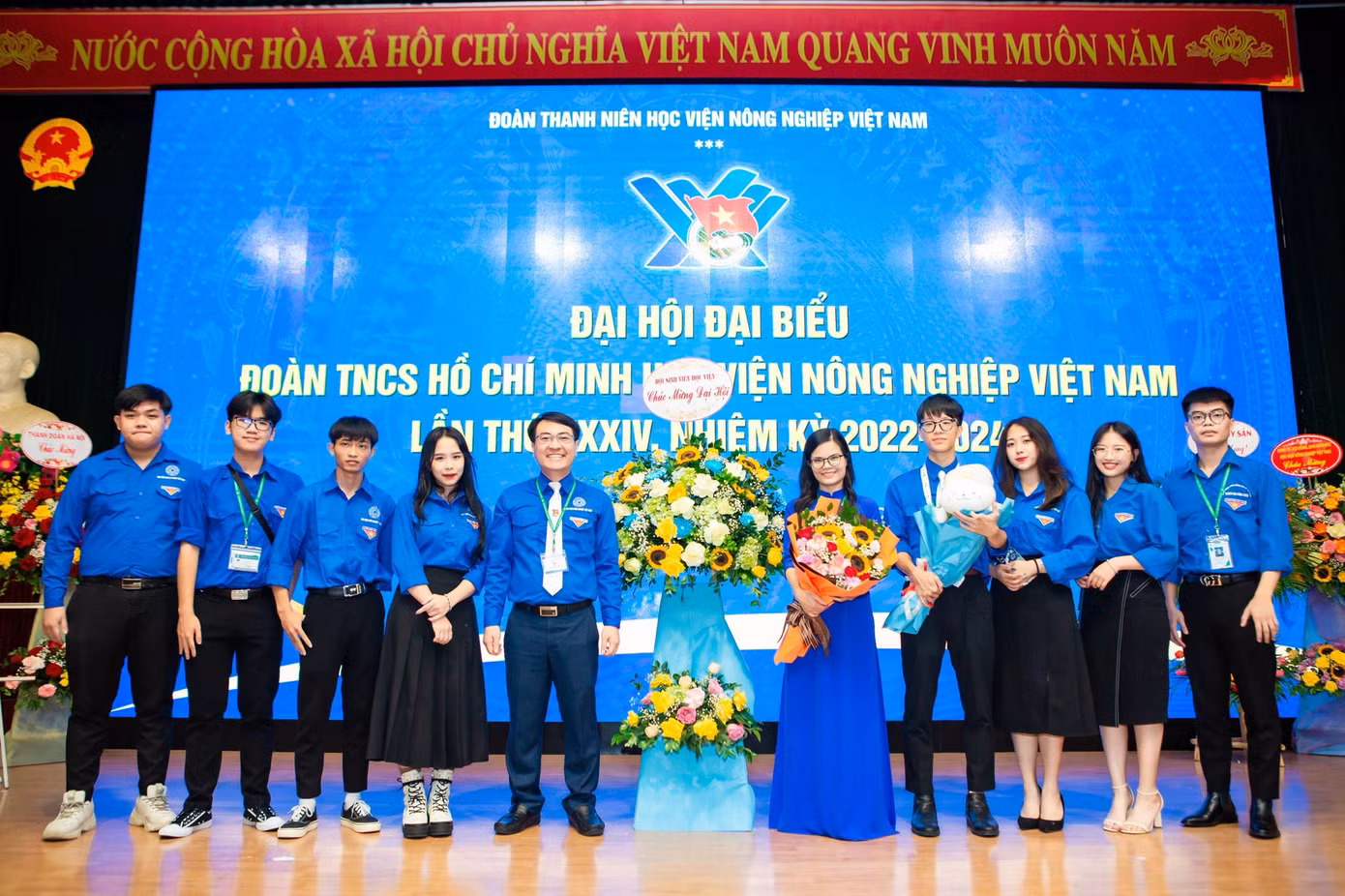 Nguyệt Anh tham gia Đại hội Đại biểu Đoàn TNCS Hồ Chí Minh Học viện Nông nghiệp Việt Nam lần thứ XXIV, nhiệm kỳ 2022 - 2024. Nguyệt Anh tham gia Đại hội Đại biểu Đoàn TNCS Hồ Chí Minh Học viện Nông nghiệp Việt Nam lần thứ XXIV, nhiệm kỳ 2022 - 2024.