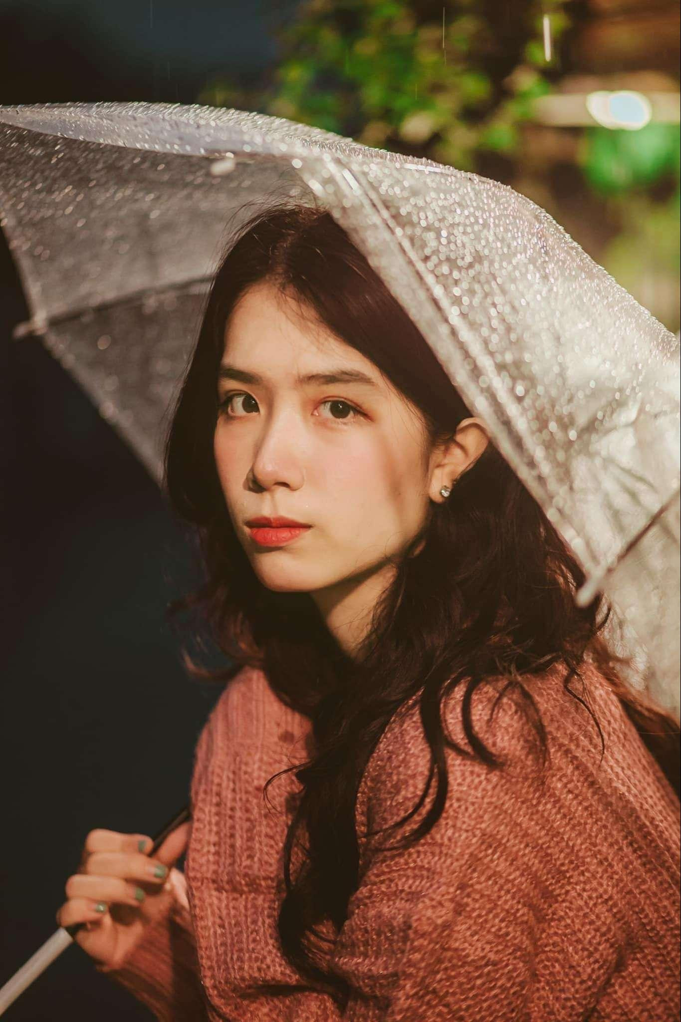 Mai Đan là sinh viên chuyên ngành Kinh tế đối ngoại, trường Đại học Ngoại Thương.