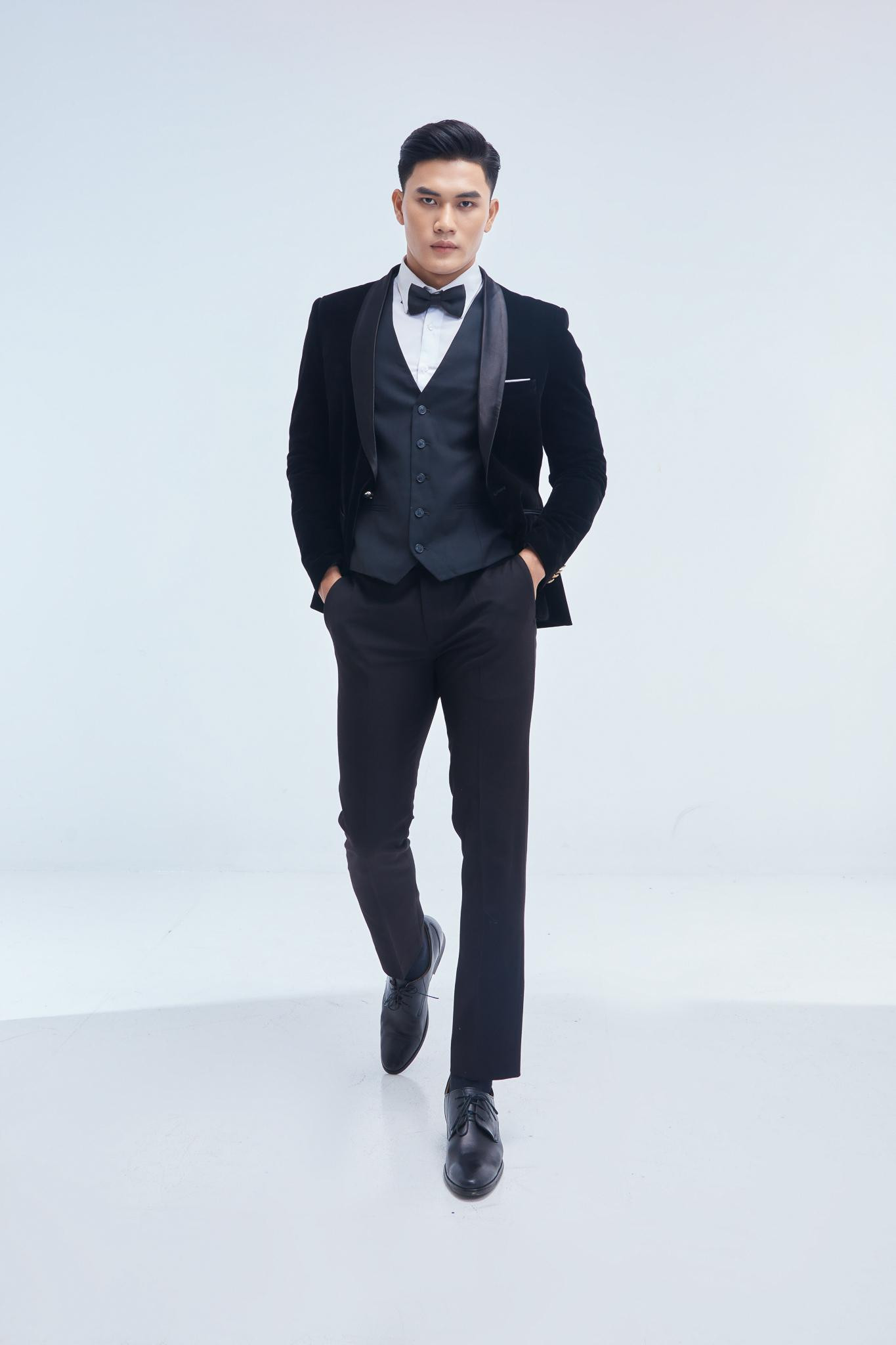 Hữu Anh sở hữu chiều cao lý tưởng 1m84.