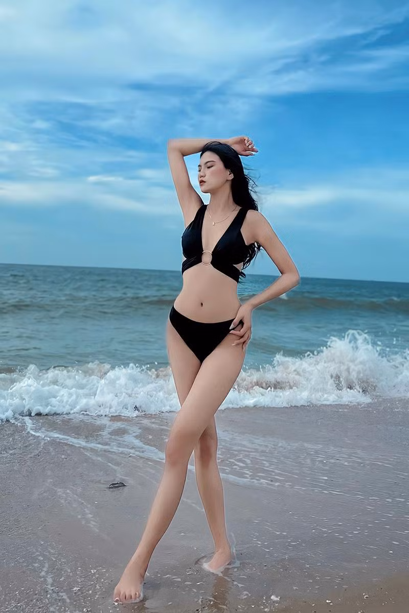 Thanh Thanh tin rằng, sự chuyên nghiệp sẽ giúp bạn đi đến thành công. Thanh Thanh tin rằng, sự chuyên nghiệp sẽ giúp bạn đi đến thành công.