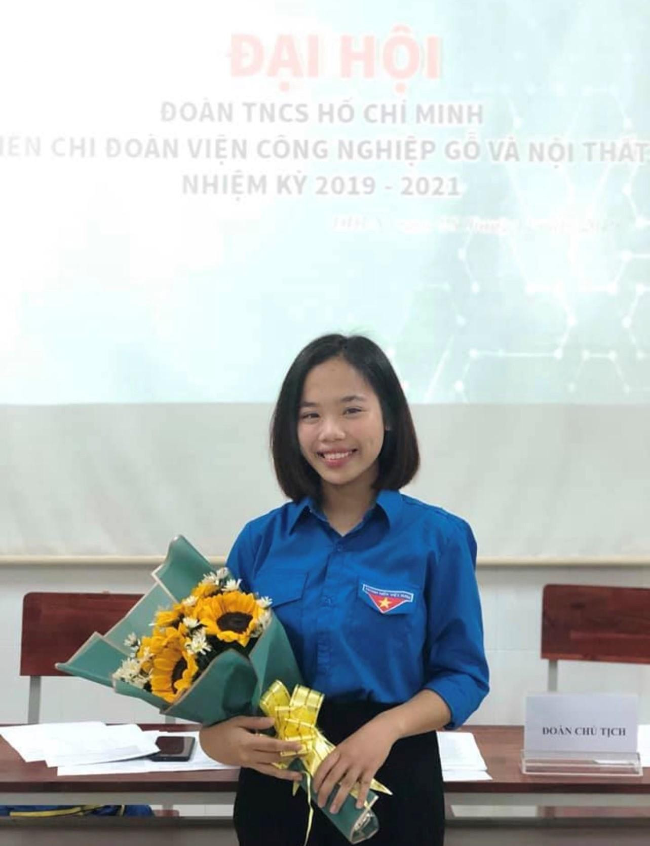 Gắn bó với công tác Đoàn - Hội đã giúp Bích Liên ngày một trưởng thành và năng động hơn.