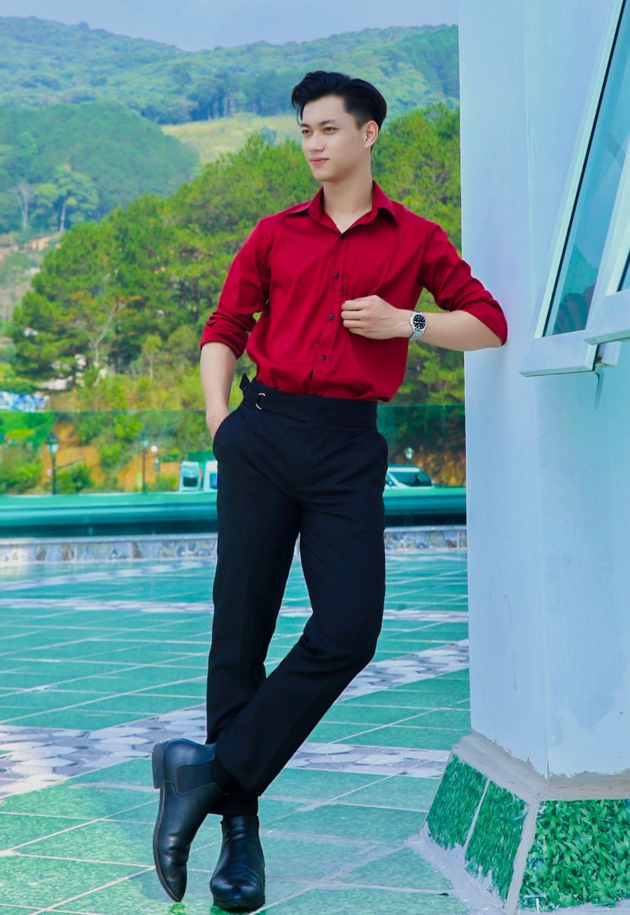 Ước mơ trở thành model chuyên nghiệp, Nguyễn Dương luôn đặt ra thử thách mỗi ngày, để chinh phục và rèn luyện bản thân. Ước mơ trở thành model chuyên nghiệp, Nguyễn Dương luôn đặt ra thử thách mỗi ngày, để chinh phục và rèn luyện bản thân.