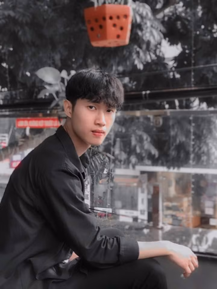 Quyết Thuận ấp ủ trở thành một đại sứ văn hoá mang những nét đẹp bản sắc của nền văn hoá Việt Nam tươi đẹp, thân thiện, hiếu khách đến với bạn bè quốc tế.