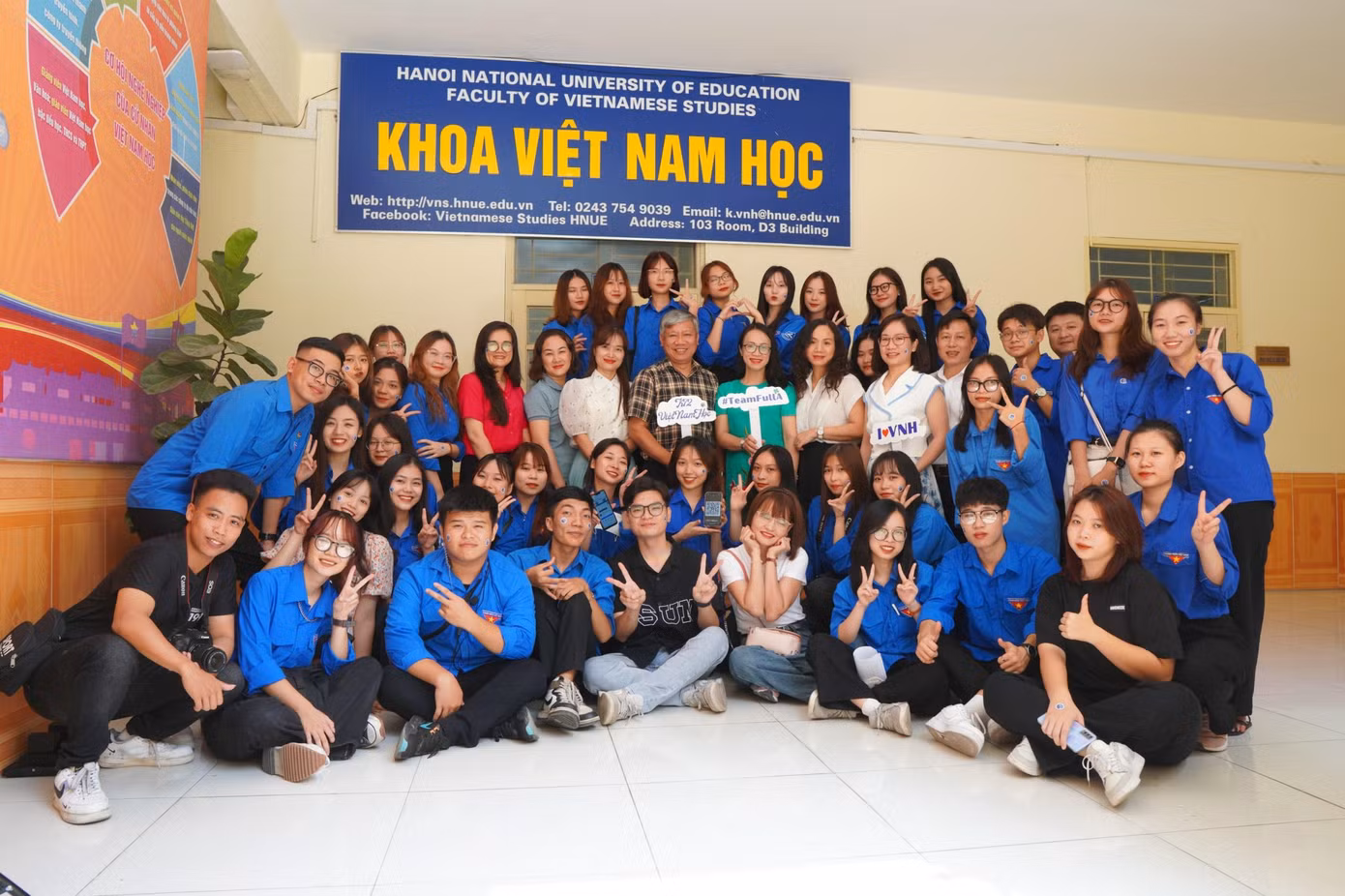 Nhờ hăng hái tham gia và luôn có thành tích xuất sắc trong các hoạt động tham gia mà Thuận đã được thầy cô, bạn bè tin tưởng bầu làm Lớp phó của lớp K70C và Uỷ viên Ban chấp hành Liên chi Đoàn khoa Việt Nam.