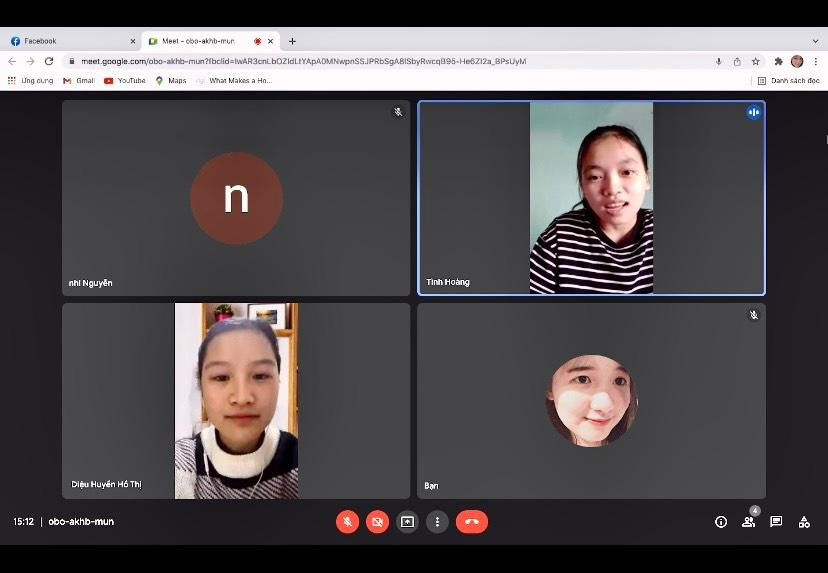 Diệu Huyền chia sẻ qua Google Meet Diệu Huyền chia sẻ qua Google Meet