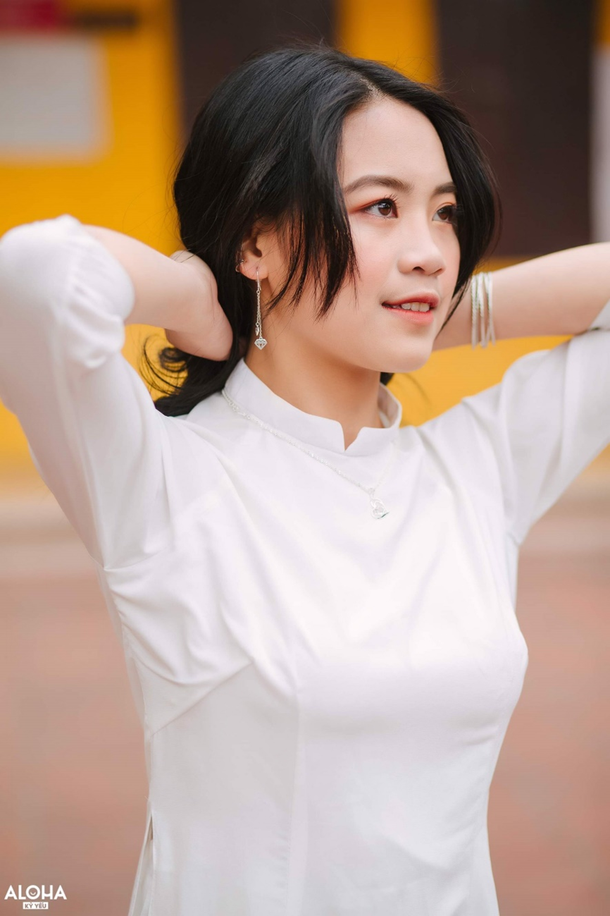 Nguyễn Phương Thảo (sinh năm 2003) sinh ra và lớn lên tại Thành phố Hải Dương. Nguyễn Phương Thảo (sinh năm 2003) sinh ra và lớn lên tại Thành phố Hải Dương.