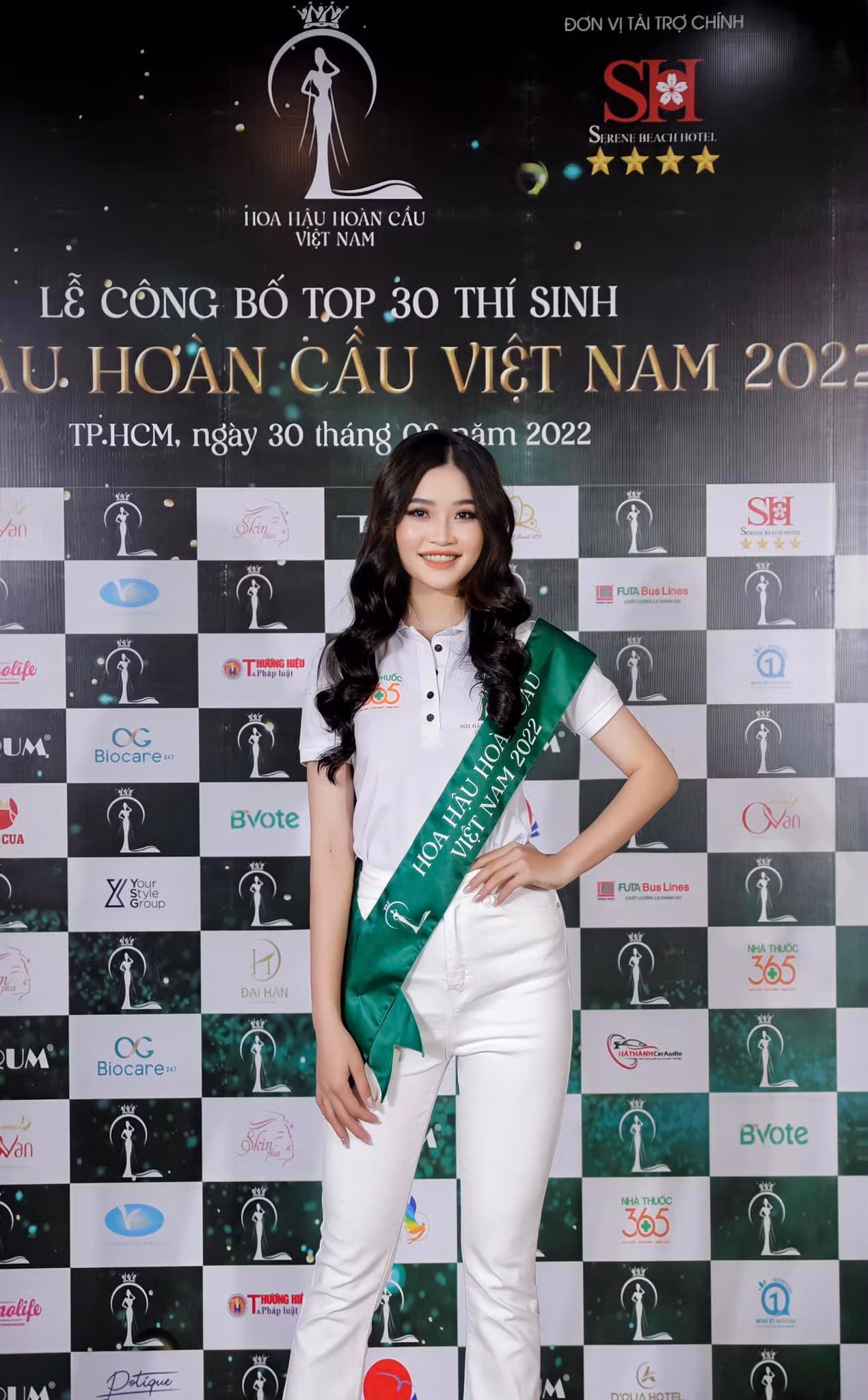 Hiền đang là thí sinh tại cuộc thi Hoa hậu Hoàn cầu Việt Nam 2022 và lọt vào Top 35 người đẹp, bước chân vào đêm chung kết. Hiền đang là thí sinh tại cuộc thi Hoa hậu Hoàn cầu Việt Nam 2022 và lọt vào Top 35 người đẹp, bước chân vào đêm chung kết.