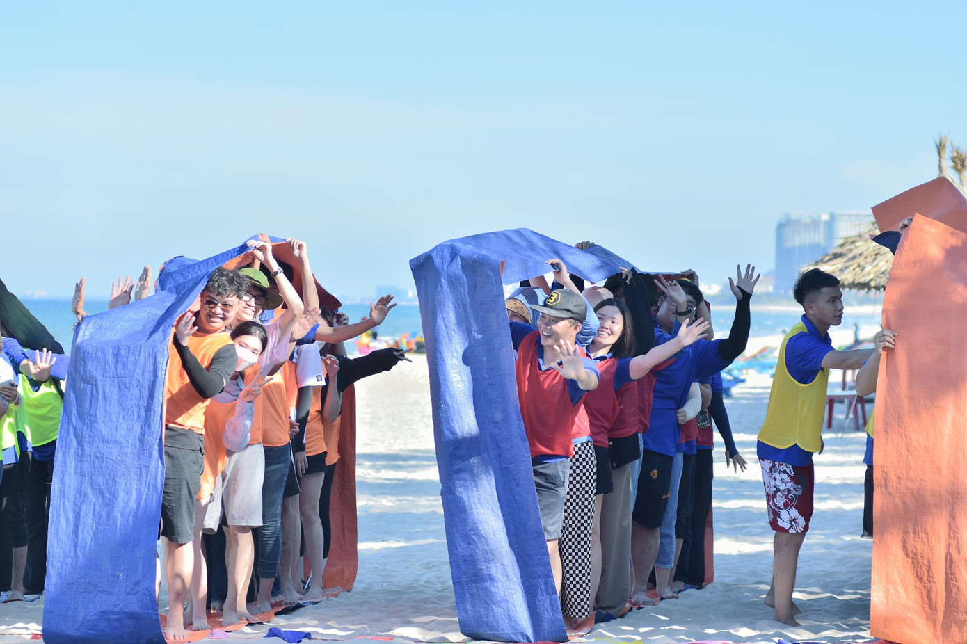 Trải nghiệm các trò chơi khơi dậy tinh thần đồng đội –TEAMWORK. Trải nghiệm các trò chơi khơi dậy tinh thần đồng đội –TEAMWORK.