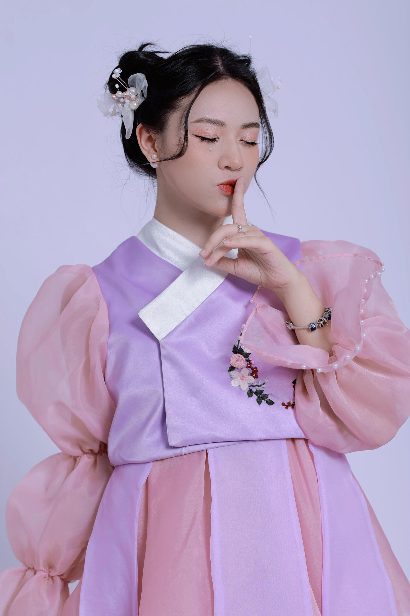 Trải qua nhiều khó khăn, trải nghiệm, cô bạn đã có được những bài học quý báu cho riêng bản thân mình.