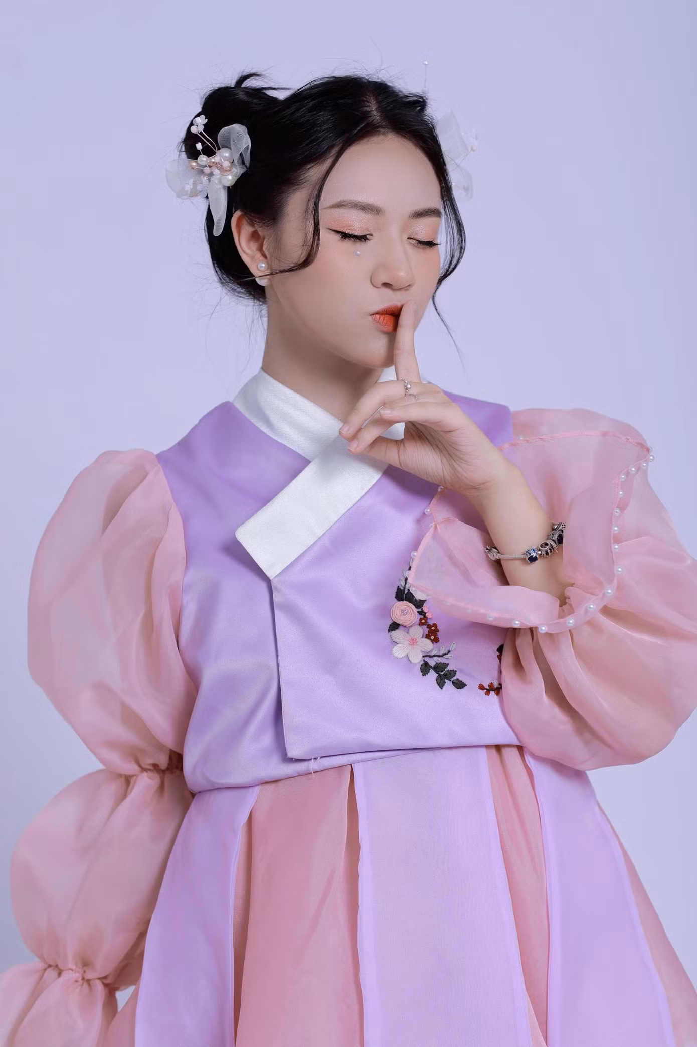 Trải qua nhiều khó khăn, trải nghiệm, cô bạn đã có được những bài học quý báu cho riêng bản thân mình.