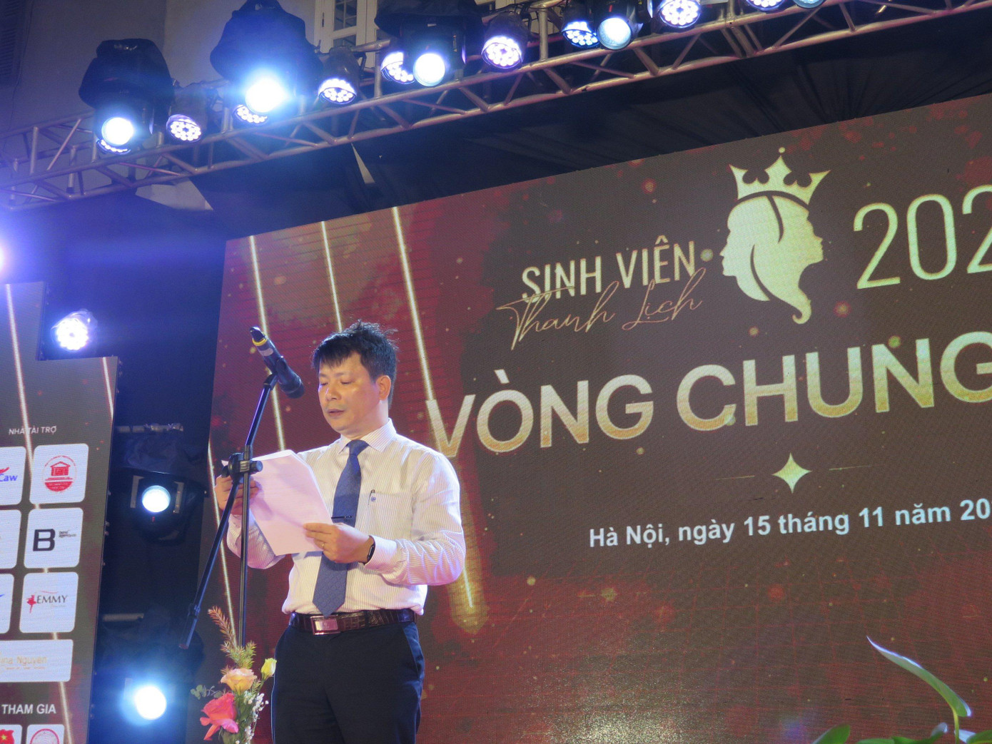 PGS.TS.Trần Quang Tiến, Bí thư đảng ủy, Giám đốc Học viện Phụ nữ Việt Nam phát biểu khai mạc.