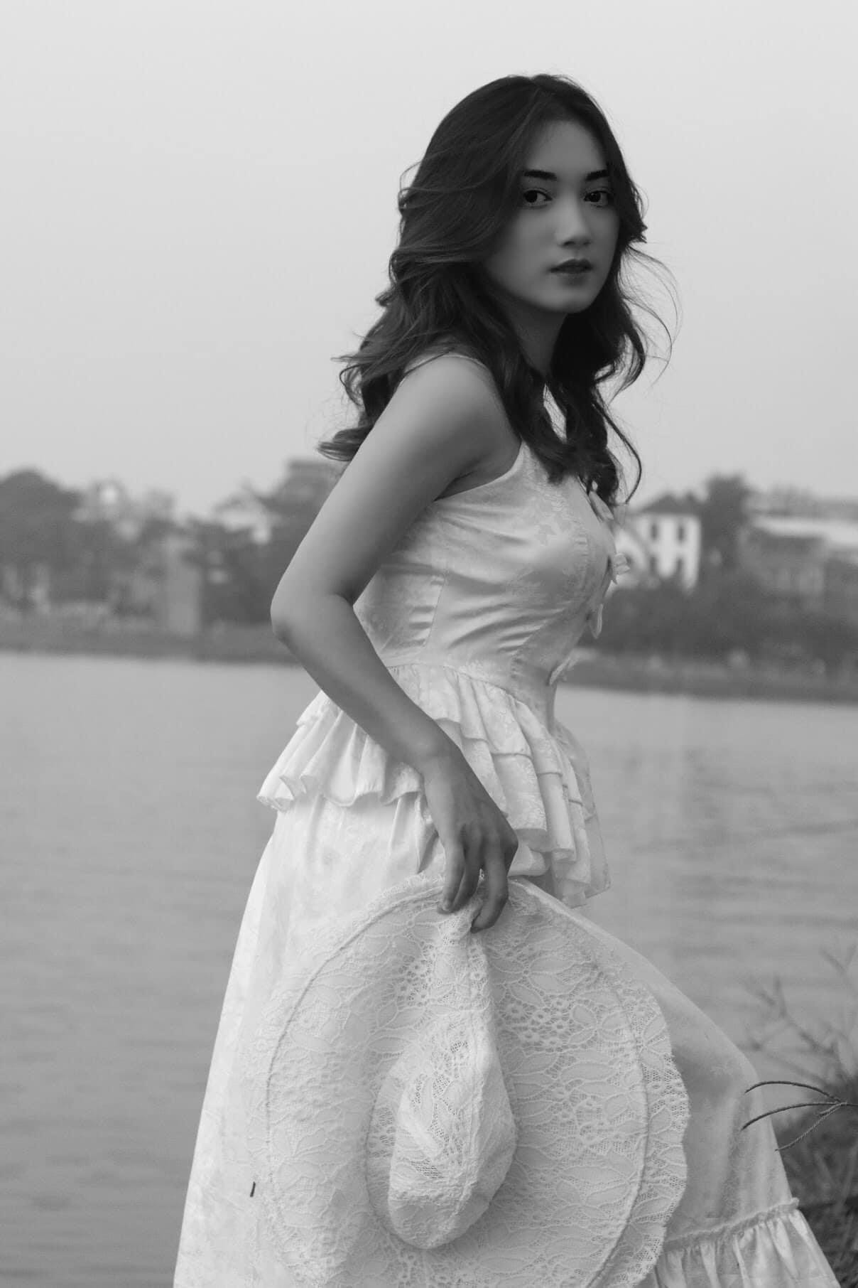 Dành tình yêu cho ngành truyền thông, sau khi tìm hiểu, Thúy Hằng đã quyết định lựa chọn Học viện Phụ nữ Việt Nam là nơi theo đuổi và học tập.