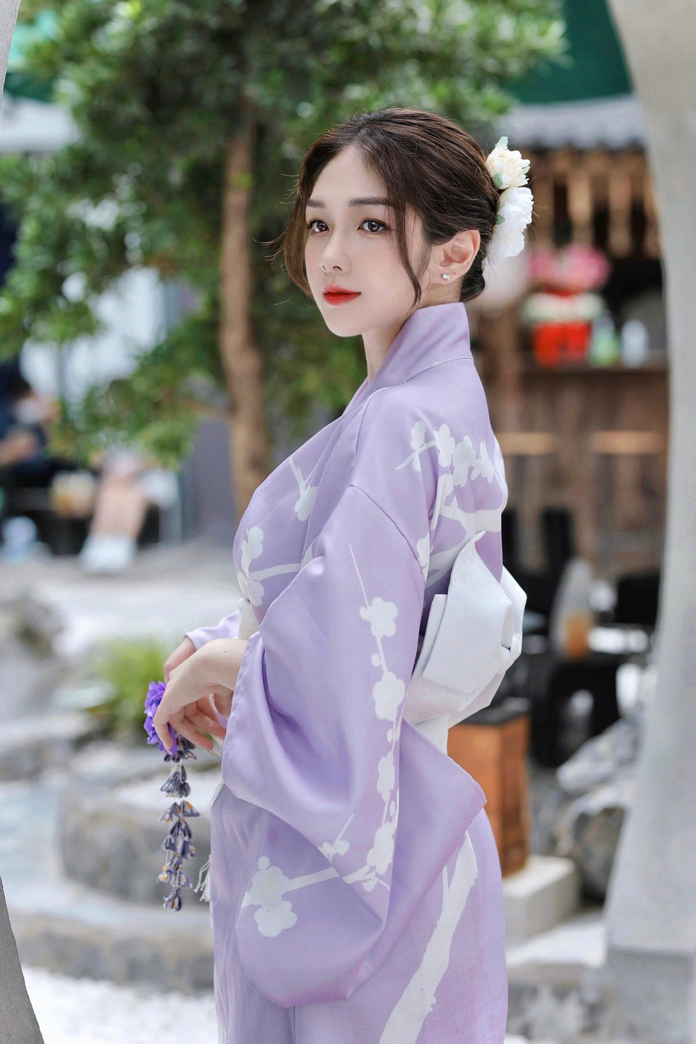 Kiều Oanh - tân sinh viên trường Đại học Tôn Đức Thắng sở hữu nét đẹp vạn người mê.