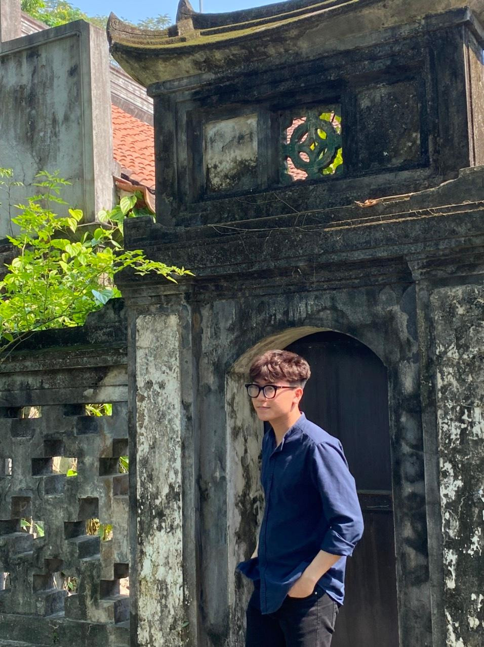 Chàng trai luôn cố gắng hết sức để hoàn thành mọi thứ một cách chỉn chu nhất, hiệu quả nhất có thể.