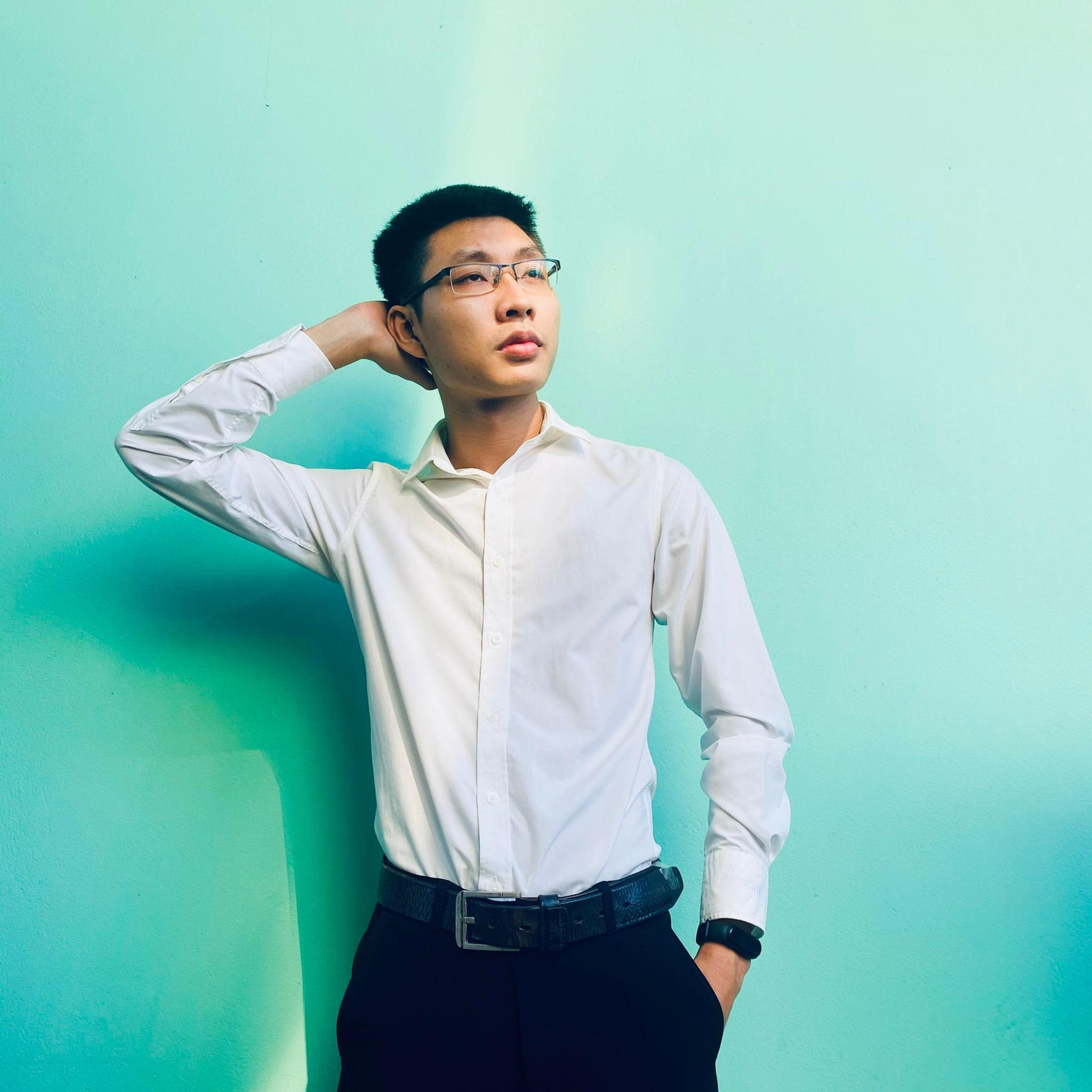 Từng bỏ lỡ ngành học yêu thích, chàng trai tâm niệm rằng chỉ cần có thái độ cầu tiến và sự cố gắng thì cơ hội vẫn luôn chào đón chúng ta ở phía trước. Từng bỏ lỡ ngành học yêu thích, chàng trai tâm niệm rằng chỉ cần có thái độ cầu tiến và sự cố gắng thì cơ hội vẫn luôn chào đón chúng ta ở phía trước.