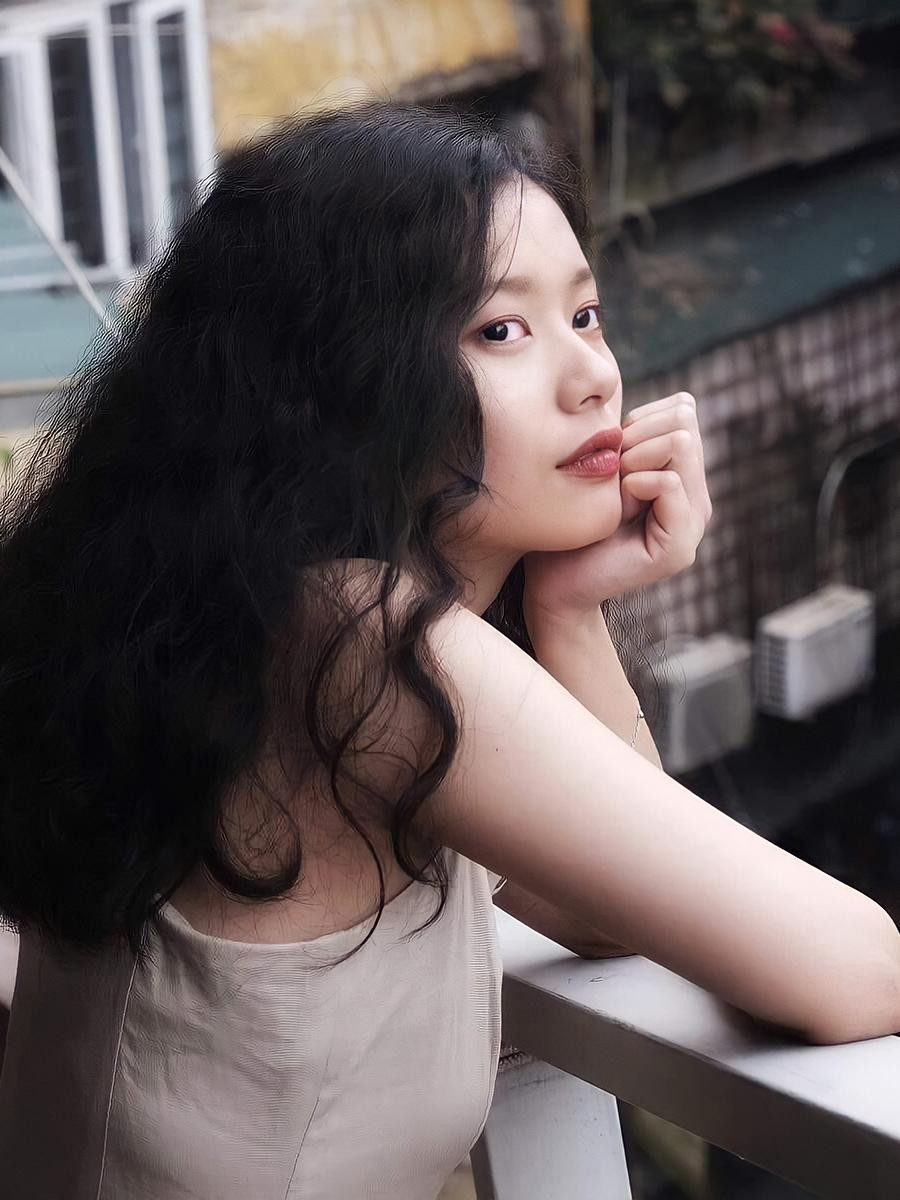 Luôn giữ vững niềm tin và đặt mục tiêu phía trước, Thanh Bình tin rằng, chỉ cần không ngừng cố gắng và tin vào bản thân mình, một ngày nào đó bạn sẽ đạt được những gì mình mong muốn.