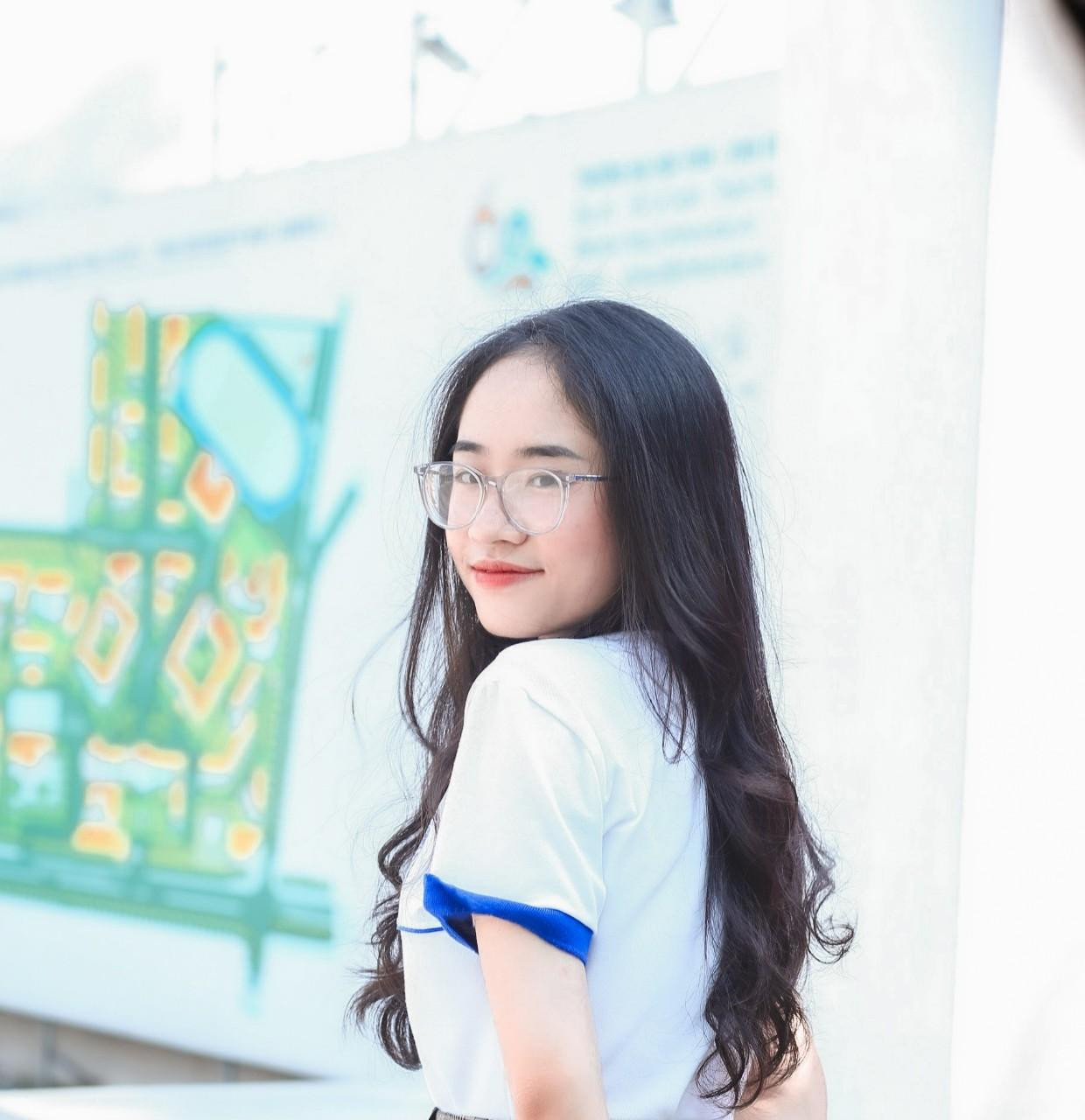 Tất cả những thành tích, giải thưởng Thanh Hà có được đã minh chứng cho sự nỗ lực cố gắng của cô. Tất cả những thành tích, giải thưởng Thanh Hà có được đã minh chứng cho sự nỗ lực cố gắng của cô.