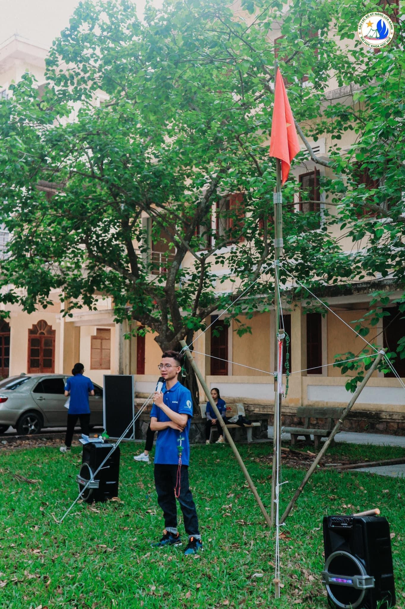 Võ Văn Lập hiện là chủ nhiệm câu lạc bộ kỹ năng có tiếng tại Huế.