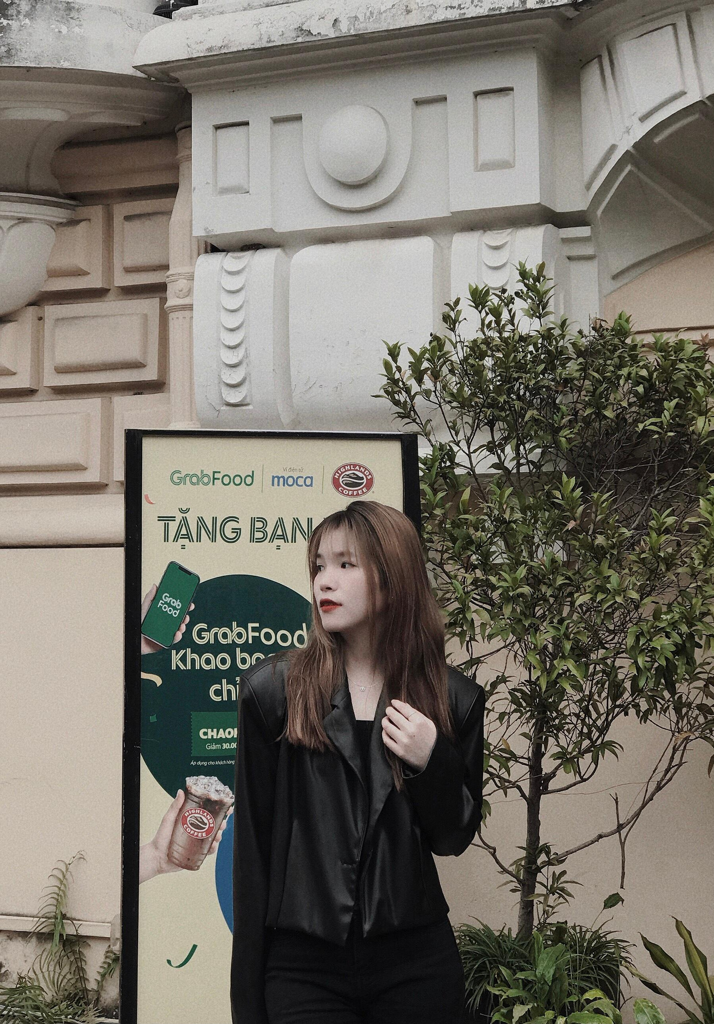 Với Khánh An, gia đình luôn là điểm tựa để cô cố gắng vượt qua những khó khăn, áp lực cuộc sống. Với Khánh An, gia đình luôn là điểm tựa để cô cố gắng vượt qua những khó khăn, áp lực cuộc sống.