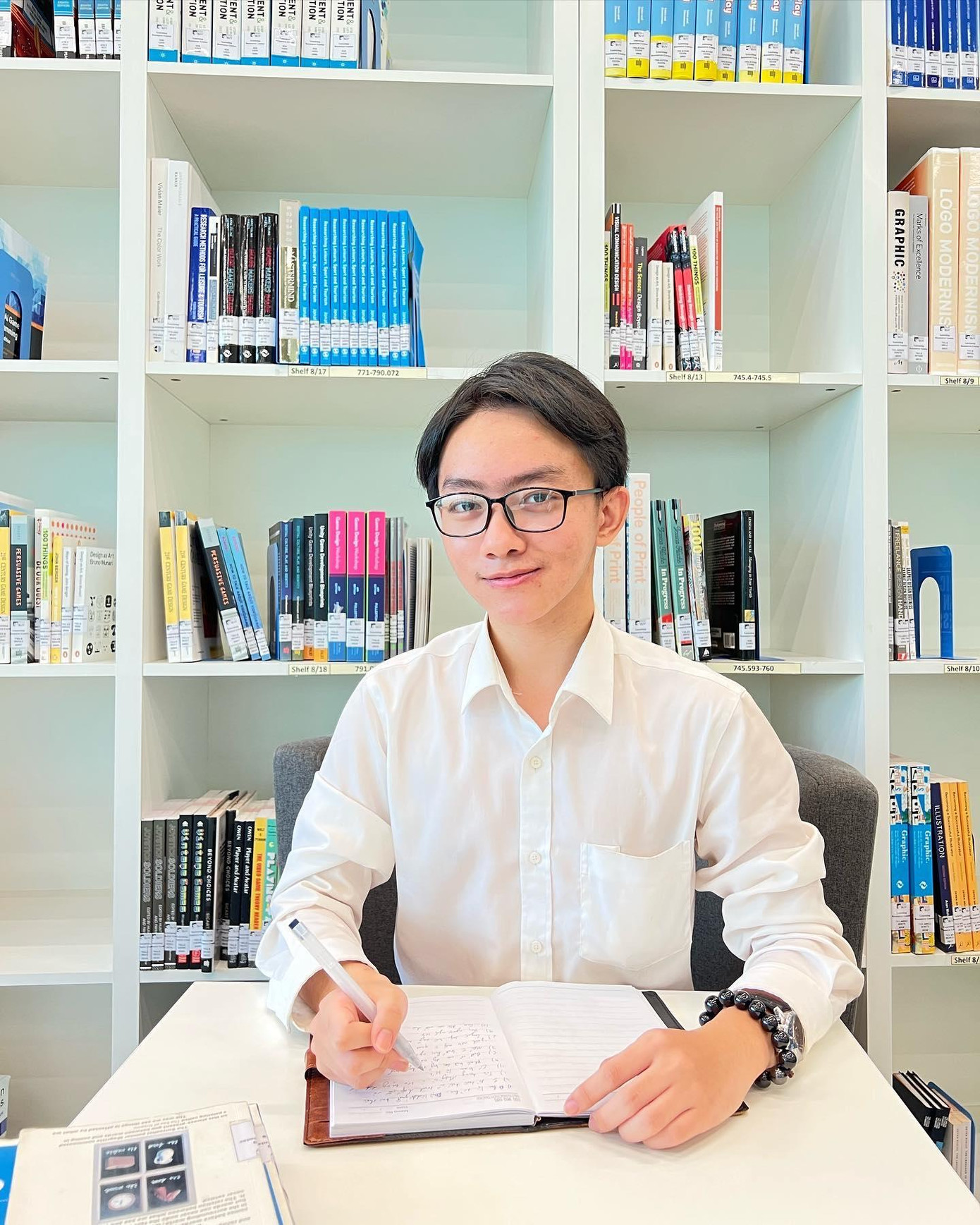 Lê Nhật Nam (Cà Mau) - sinh viên ngành Quản trị Marketing của trường Đại học Anh Quốc Việt Nam.