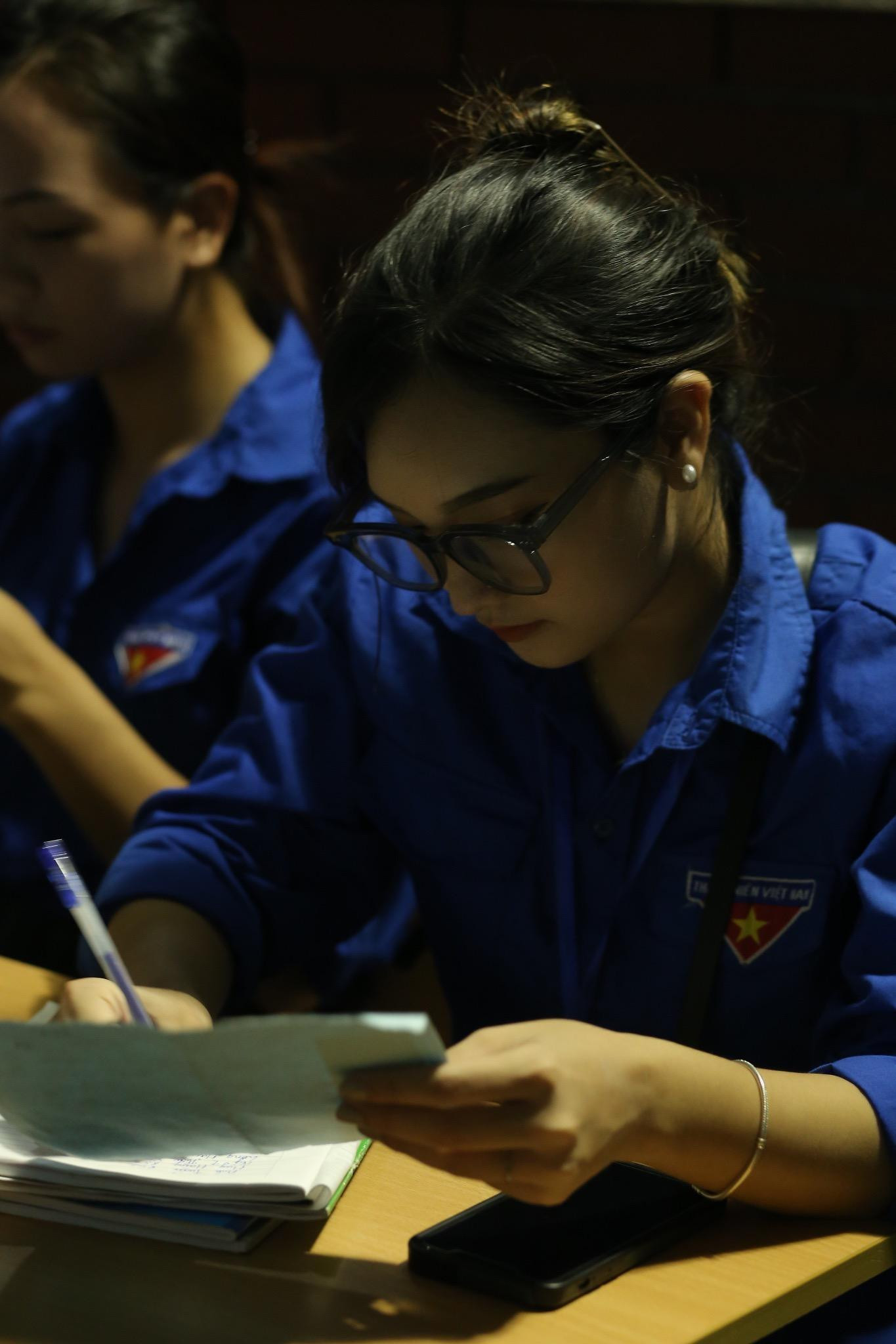 Bên cạnh đó, Tuyết Mai cũng dành một niềm đam mê khác cho các hoạt động ngoại khóa, tình nguyện.