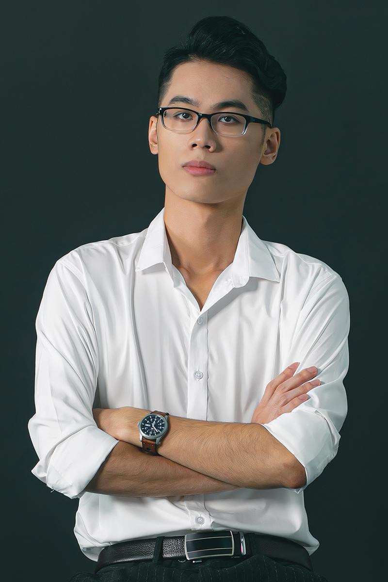 "Ôm" ước mơ có một công ty giải trí từ năm lớp 8, đến năm 2021 Nguyễn Mạnh Cường đã cho ra mắt một thương hiệu giải trí riêng. "Ôm" ước mơ có một công ty giải trí từ năm lớp 8, đến năm 2021 Nguyễn Mạnh Cường đã cho ra mắt một thương hiệu giải trí riêng.