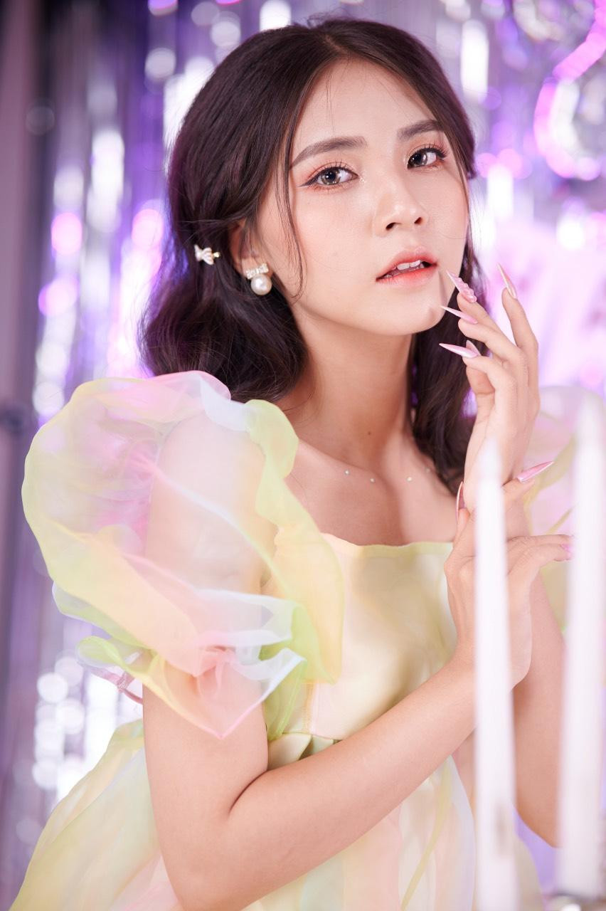 Trịnh Nguyệt Vy (sinh năm 2002) hiện đang là sinh viên trường Đại học Công nghiệp TP.HCM.