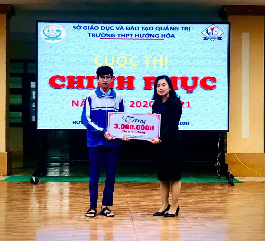 Hoàng Phú đoạt giải Nhất cuộc thi Chinh phục cấp trường năm học 2019 - 2020 và năm học 2020-2021.