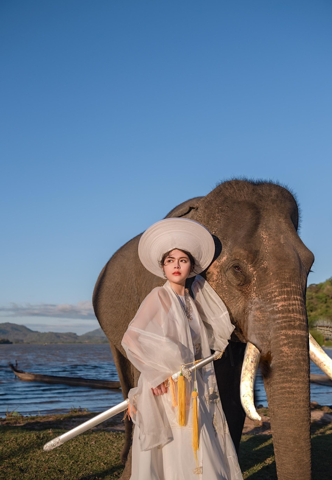 Cao Diệp Anh chụp bộ ảnh được lấy cảm hứng từ lịch sử Việt Nam anh hùng tại Buôn Mê Thuột tỉnh Đắk Lắk.