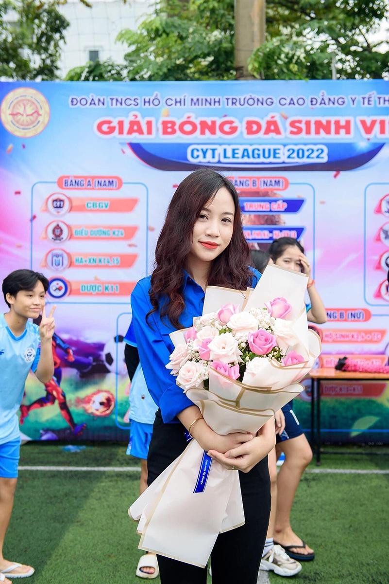 Cùng với đó, Kim Liên cũng rất năng nổ tham gia vào nhiều hoạt động của nhà trường.