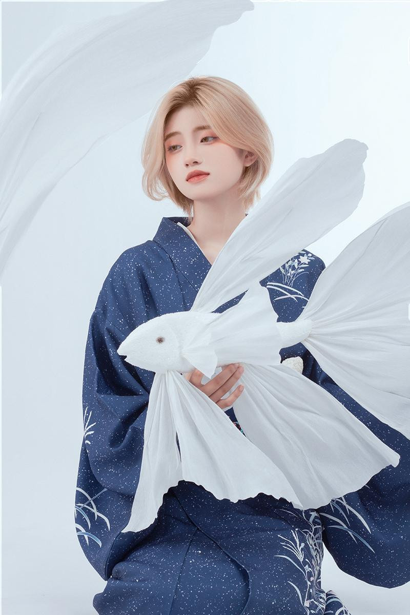 Phạm Thị Khánh Nhung (sinh năm 2005) sinh ra và lớn lên tại Thanh Hóa. Phạm Thị Khánh Nhung (sinh năm 2005) sinh ra và lớn lên tại Thanh Hóa.