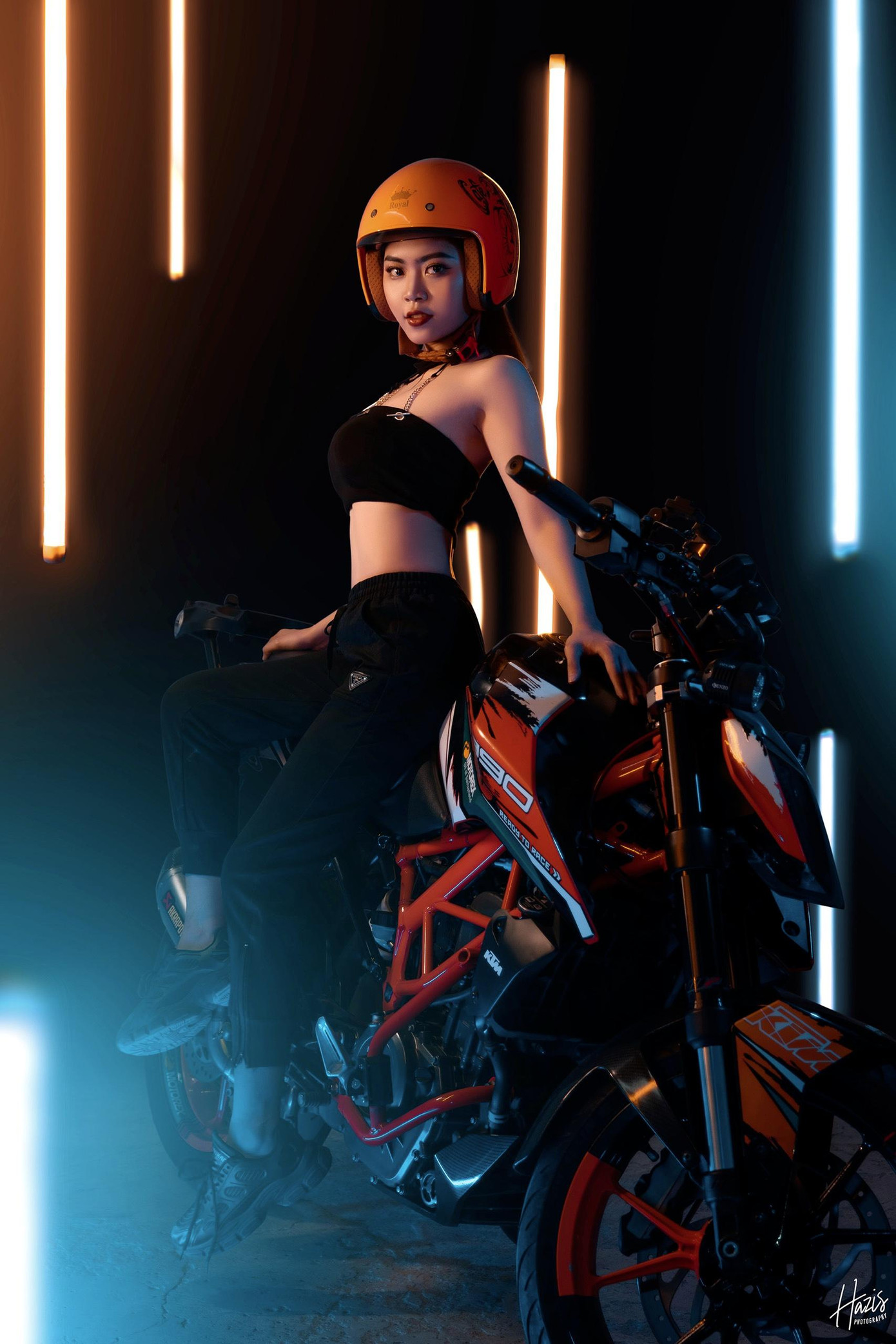 Một số hình ảnh trong bộ ảnh khác của Hải Yến.