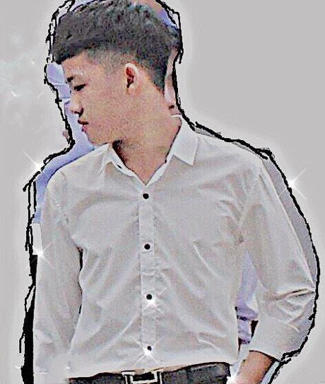 Ngô Quang Huy, sinh năm 2002, hiện đang là sinh viên năm ba ngành Quản trị kinh doanh, Trường Đại học Lâm nghiệp. Ngô Quang Huy, sinh năm 2002, hiện đang là sinh viên năm ba ngành Quản trị kinh doanh, Trường Đại học Lâm nghiệp.