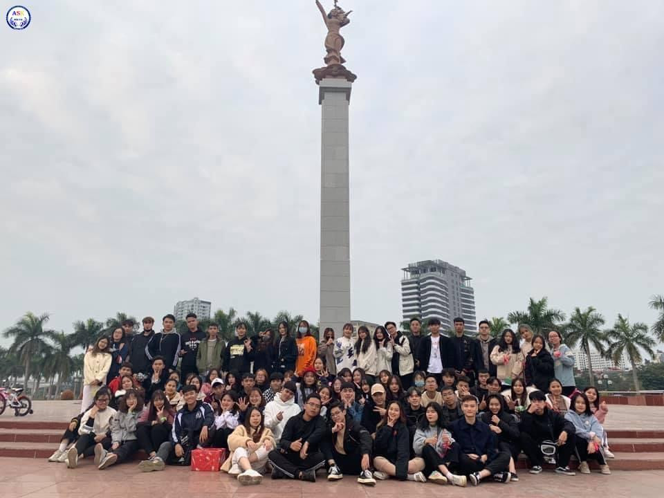 CLB ASK không chỉ là môi trường học tập, mà ở đây các thành viên được giao lưu, tham gia các hoạt động bổ ích cùng với những con người trẻ trung, năng động.