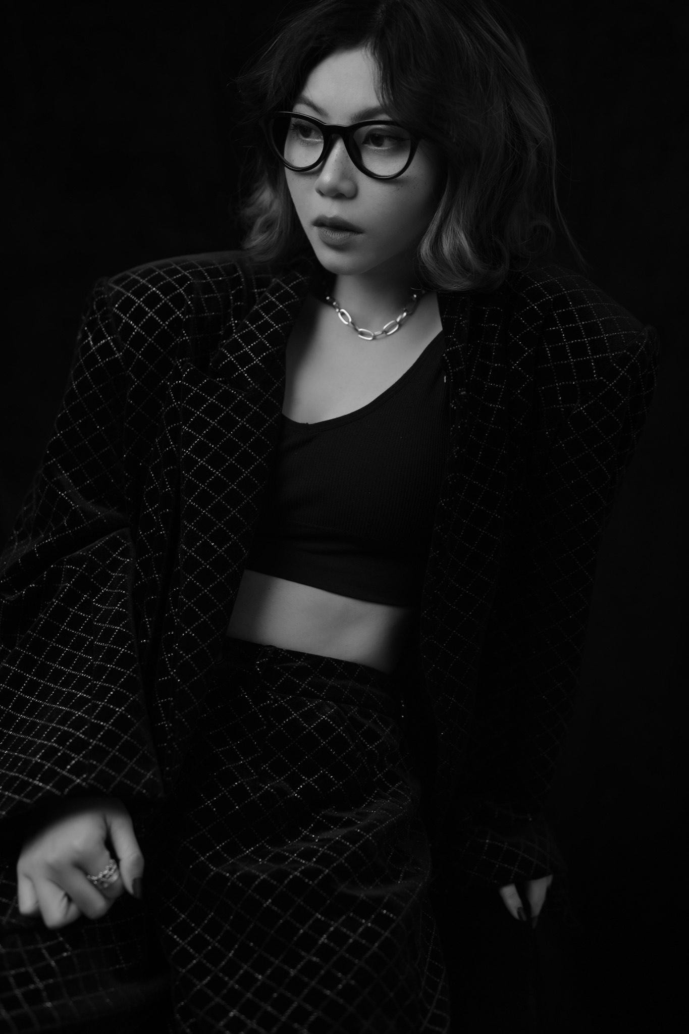 Nguyễn Thị Thảo Trinh (sinh năm 1998) hiện đang là nhiếp ảnh Freelancer.