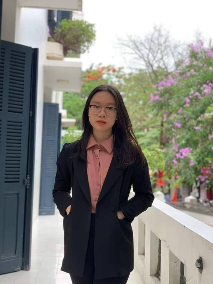 Mai Trang cho biết cô vinh dự được thực tập tại Vụ Báo chí và Truyền thông, Bộ Ngoại giao Việt Nam.