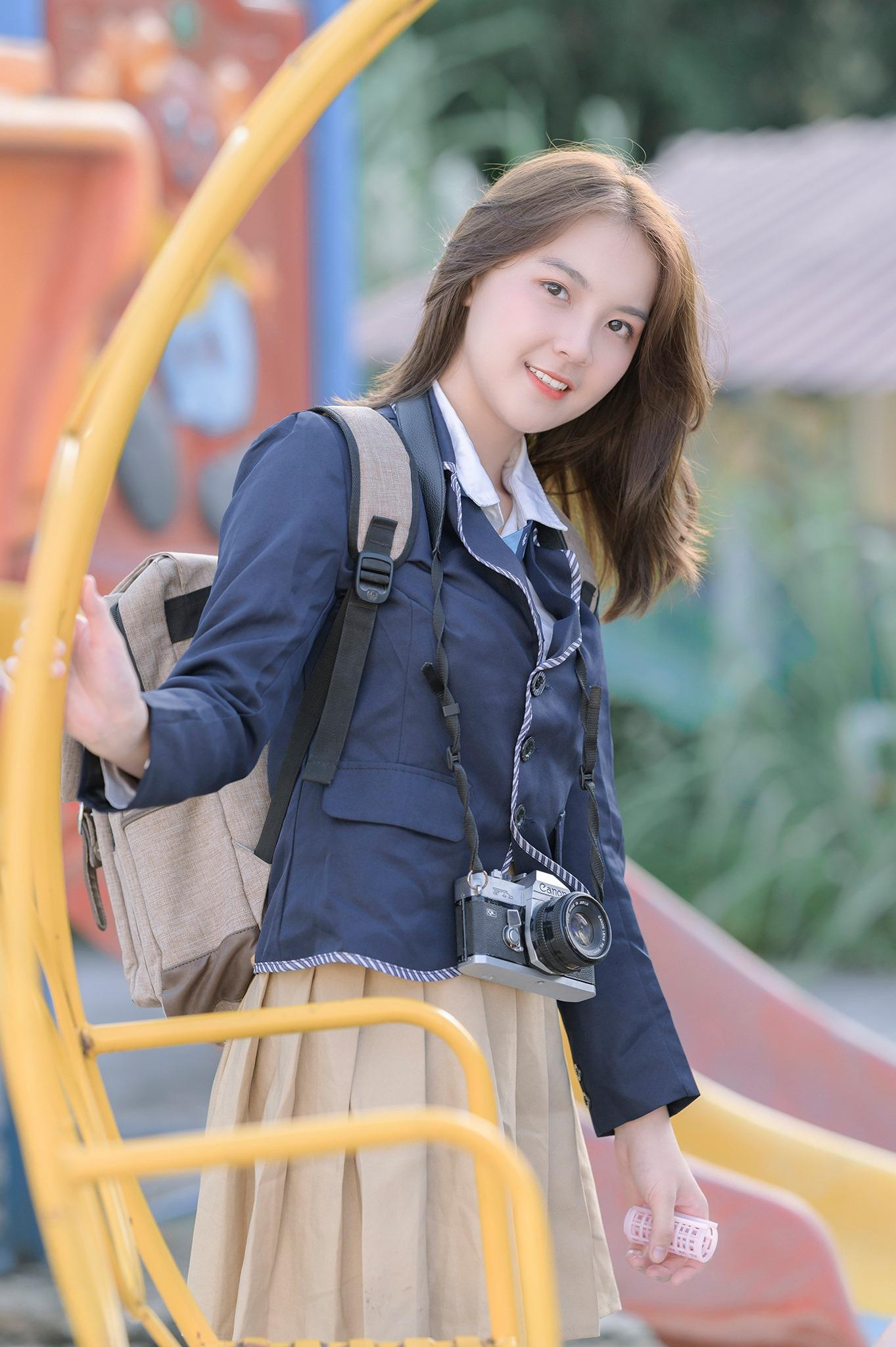 Nguyễn Quỳnh Trâm, sinh viên năm 2 khoa Bác sĩ Đa khoa (BSĐK) Trường Đại học Y - Dược, Đại học Thái Nguyên.