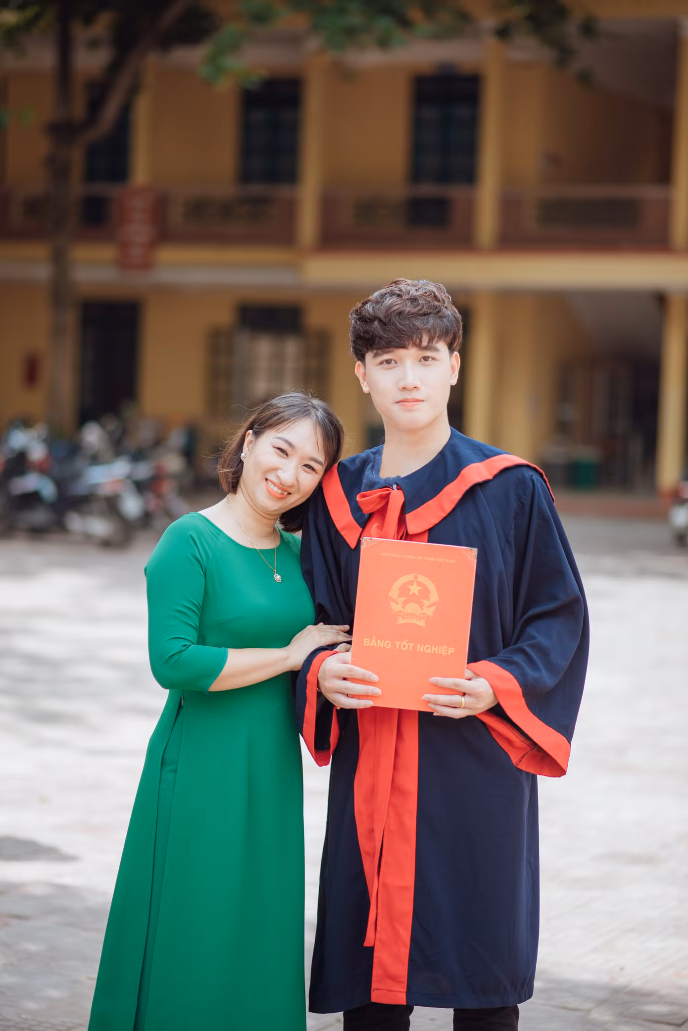 Mạnh Dũng sở hữu thành tích học tập đáng nể với GPA 3.88/4, cùng nhiều thành tích ngoại khóa nổi bật khác.