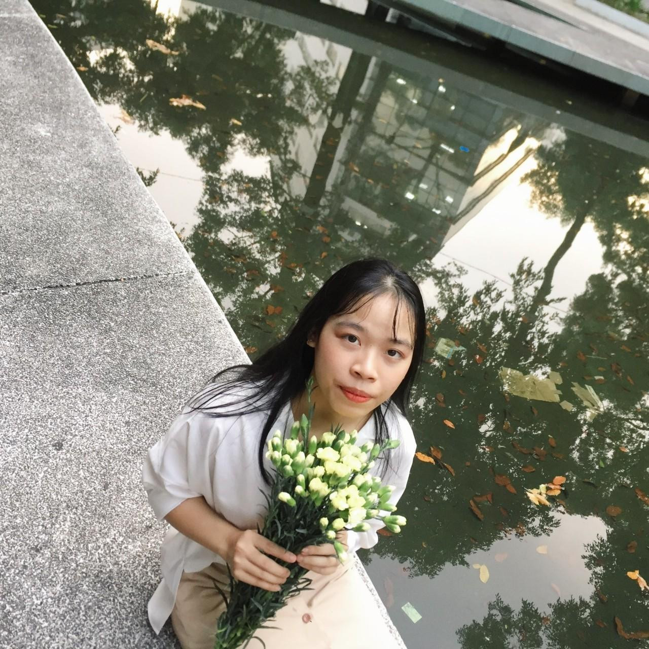 Trần Thị Diễm My (Vũng Tàu) - sinh viên khoa Kiến trúc Nội thất trường Đại học Kiến trúc TP. Hồ Chí Minh.