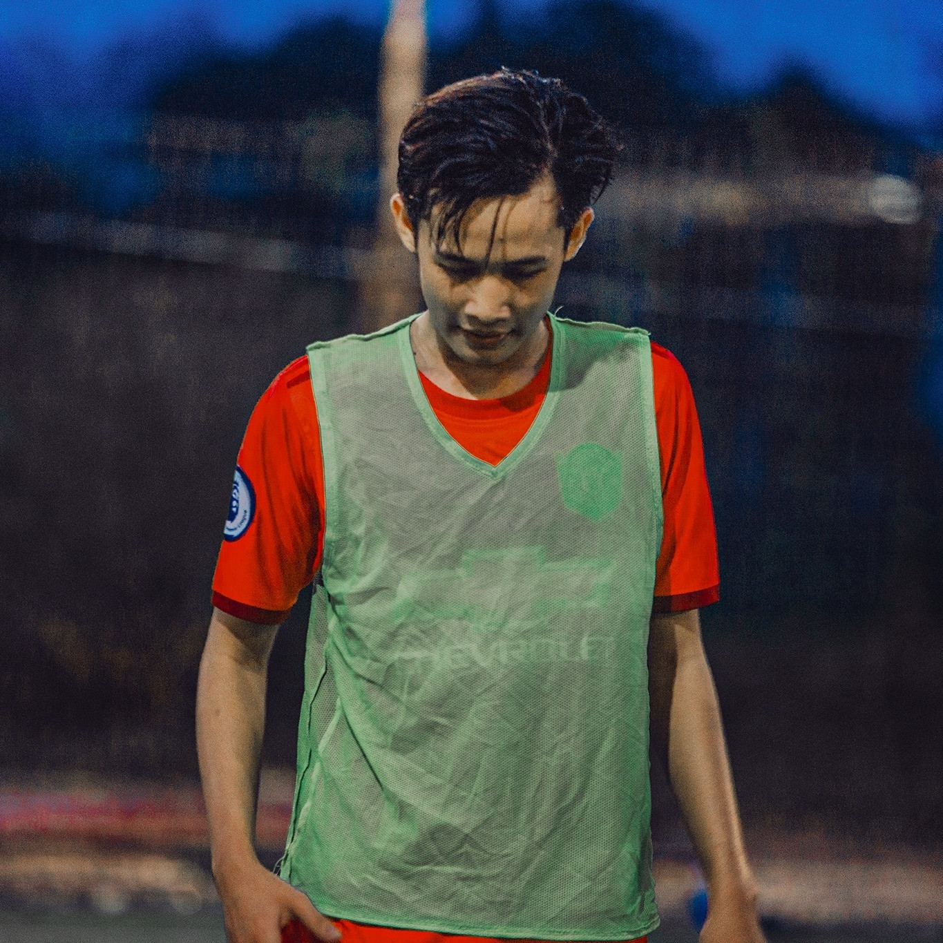 Từ câu chuyện về sự chuyên nghiệp, nỗ lực không ngừng nghỉ của Cristiano Ronaldo, câu chuyện gồng gánh hy vọng cả một dân tộc trên vai của Lionel Messi, hay gần hơn là những khoảnh khắc đầy cảm xúc của bóng đá Việt Nam trong suốt thời gian qua, tất cả đều góp phần truyền cảm hứng và giúp Quang Huy vượt qua những lúc khó khăn nhất. Từ câu chuyện về sự chuyên nghiệp, nỗ lực không ngừng nghỉ của Cristiano Ronaldo, câu chuyện gồng gánh hy vọng cả một dân tộc trên vai của Lionel Messi, hay gần hơn là những khoảnh khắc đầy cảm xúc của bóng đá Việt Nam trong suốt thời gian qua, tất cả đều góp phần truyền cảm hứng và giúp Quang Huy vượt qua những lúc khó khăn nhất.