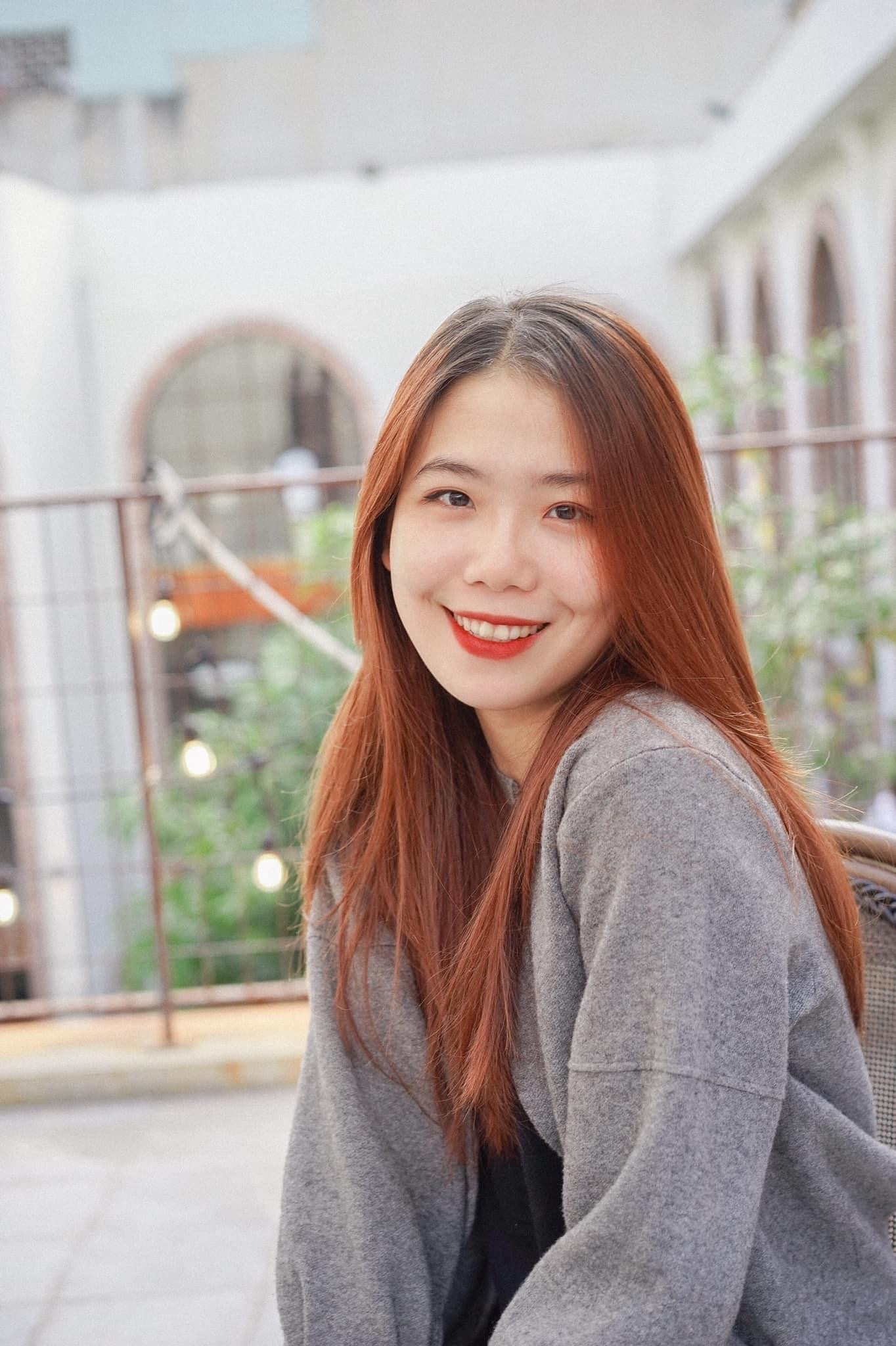 Không đổ lỗi cho hoàn cảnh, Lan Phương luôn nở một nụ cười tươi làm động lực để cố gắng.