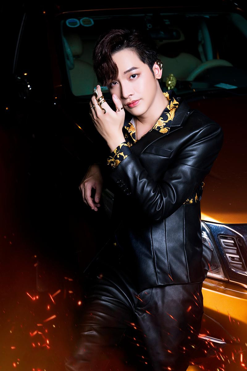 Trần Thanh Tâm (sinh năm 1997) hiện đang là người mẫu và kinh doanh thời trang riêng. Trần Thanh Tâm (sinh năm 1997) hiện đang là người mẫu và kinh doanh thời trang riêng.