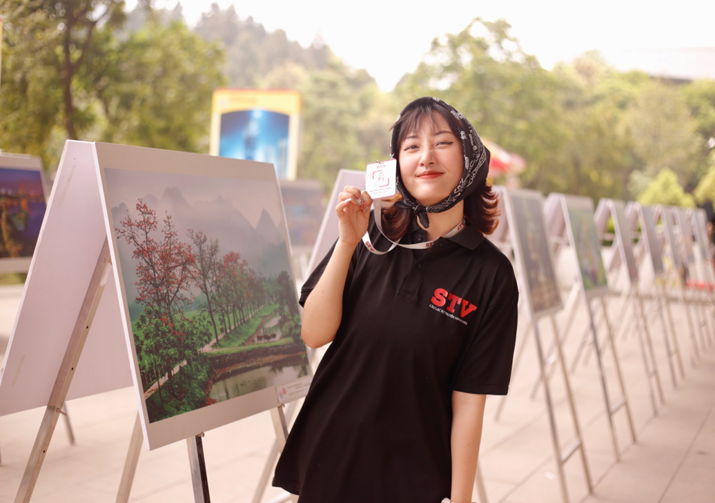 Cân bằng thời gian biểu là một bài toán khó đối với Hạnh.