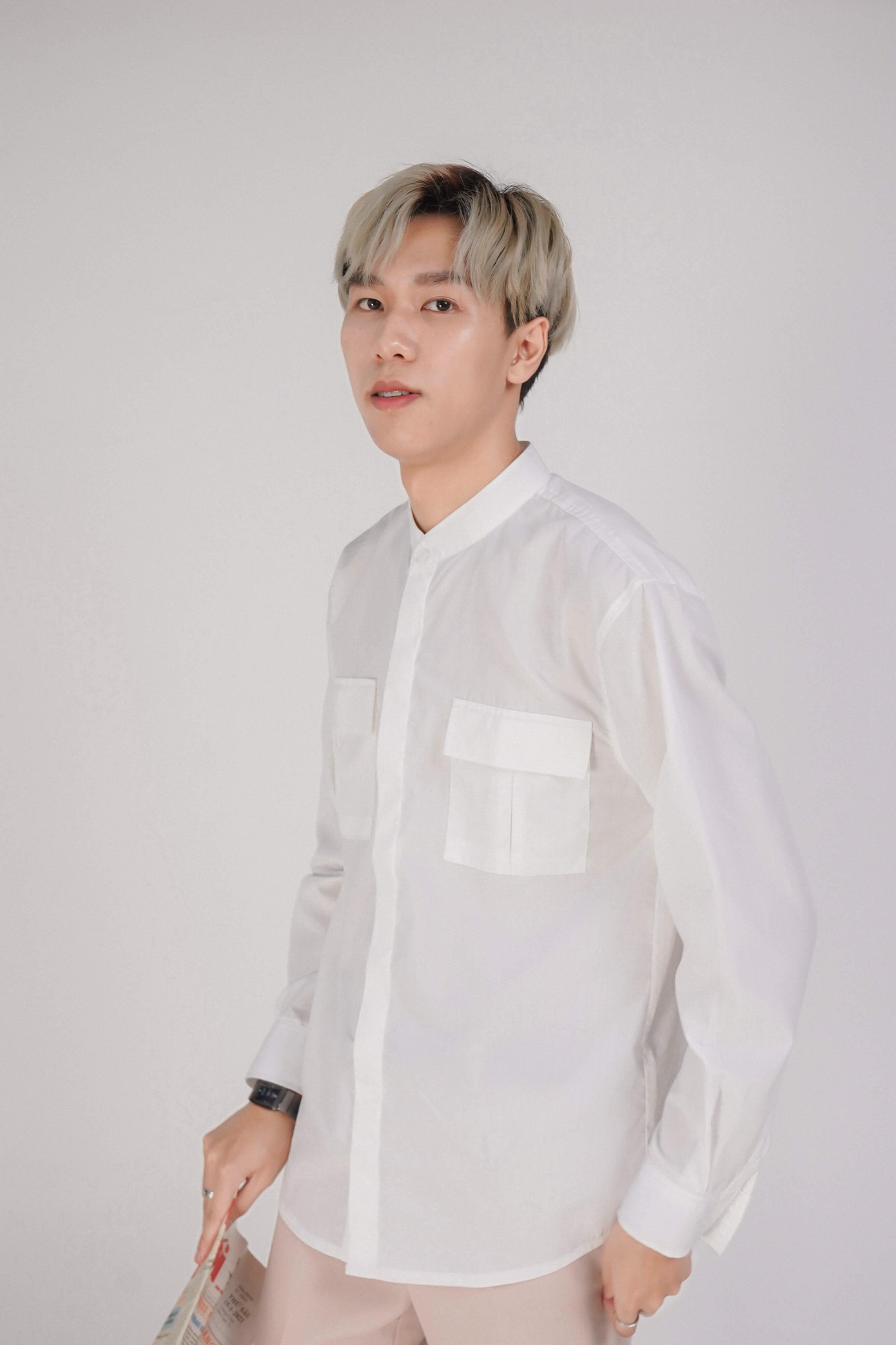 Tuy theo học ngành kinh tế nhưng từ trước đến nay, trong Trường vẫn luôn có một niềm đam mê cháy bỏng với nghệ thuật. Tuy theo học ngành kinh tế nhưng từ trước đến nay, trong Trường vẫn luôn có một niềm đam mê cháy bỏng với nghệ thuật.