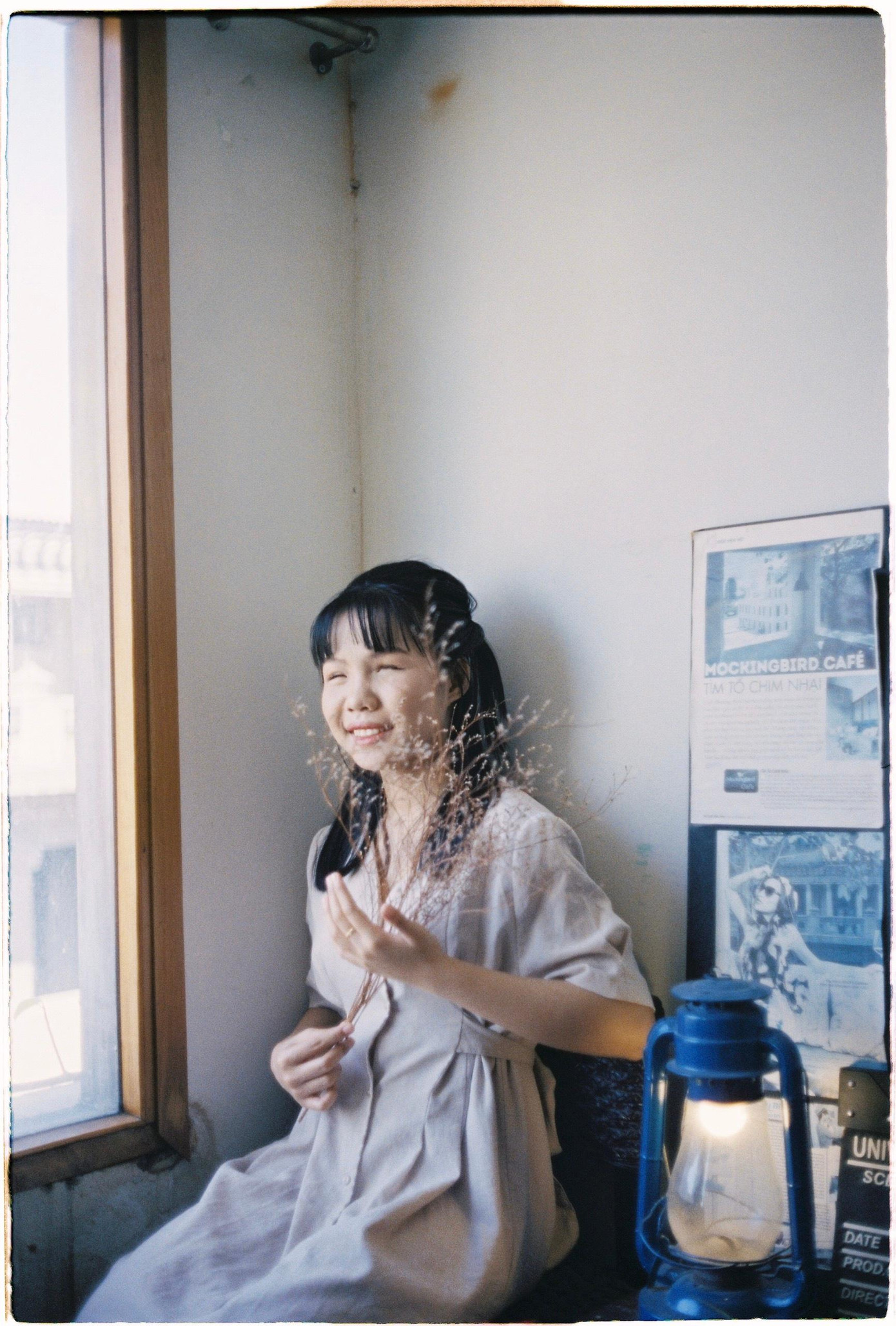 Thanh Nhi - một người khiếm thị và đang là sinh viên năm thứ hai của trường Đại học Sư phạm TP.HCM, chuyên ngành Giáo dục đặc biệt.