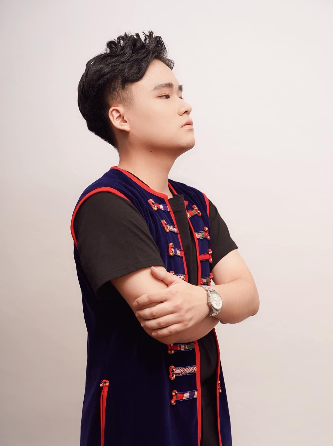 Anh Tú mong muốn truyền đam mê âm nhạc dân gian đến với khán giả, đặc biệt là khán giả trẻ. Anh Tú mong muốn truyền đam mê âm nhạc dân gian đến với khán giả, đặc biệt là khán giả trẻ.