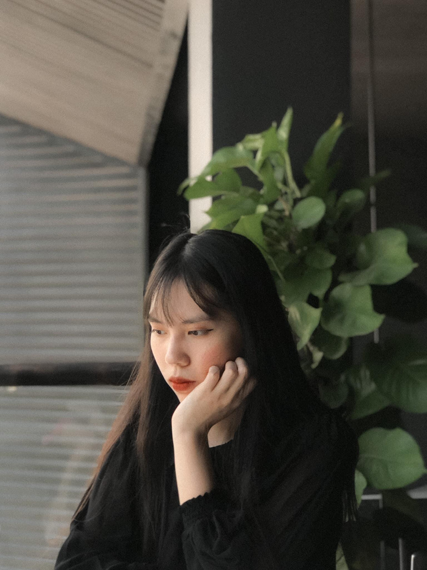 Thu Hương là một người thích trải nghiệm và mong muốn có thêm nhiều cái nhìn đa chiều, sâu rộng hơn về các vấn đề khác nhau trong cuộc sống.