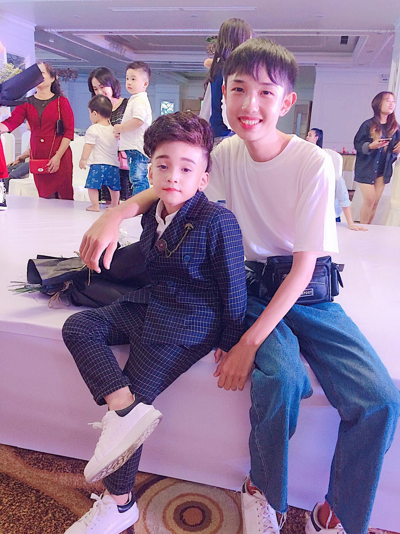 Từng làm nhiều công việc khác nhau khiến bản thân Huy thêm trưởng thành. Từng làm nhiều công việc khác nhau khiến bản thân Huy thêm trưởng thành.