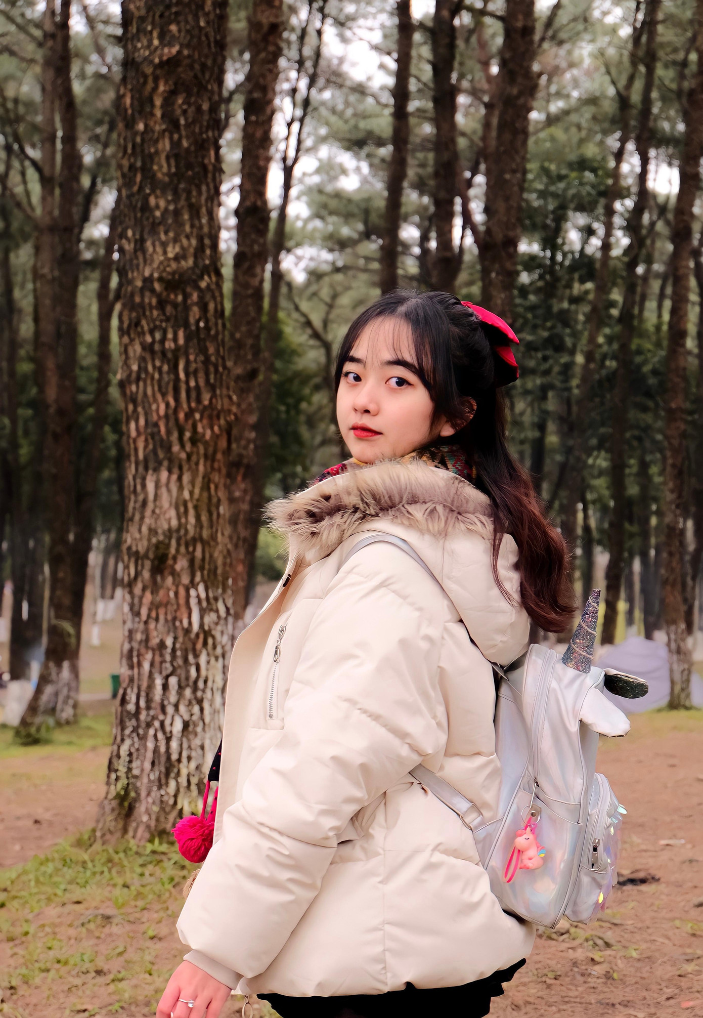 Hãy luôn tin tưởng vào năng lực của bản thân, tự tin theo tuổi đam mê, đừng cứ mãi nhìn về quá khứ và yêu lấy bản thân mình! Hãy luôn tin tưởng vào năng lực của bản thân, tự tin theo tuổi đam mê, đừng cứ mãi nhìn về quá khứ và yêu lấy bản thân mình!