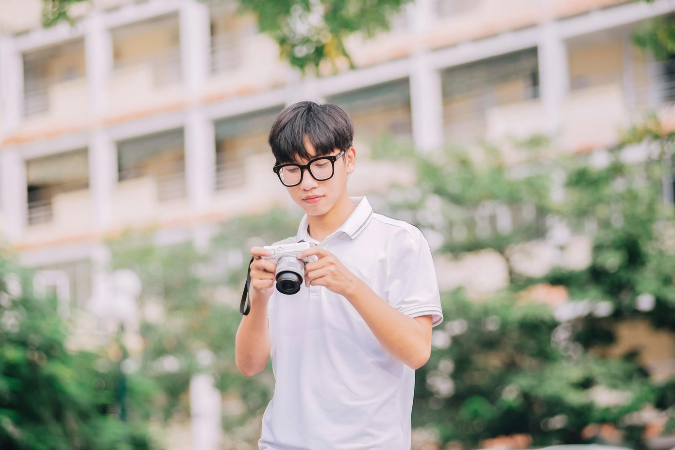 Nhiếp ảnh là một công việc làm thêm giúp chàng trai Thái Bình có thêm thu nhập để trang trải cuộc sống sinh viên.